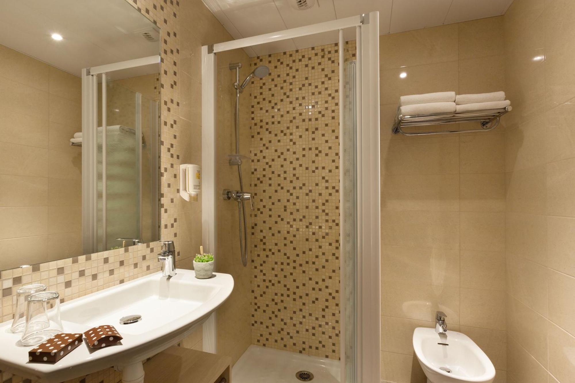 Comfort Twin Room