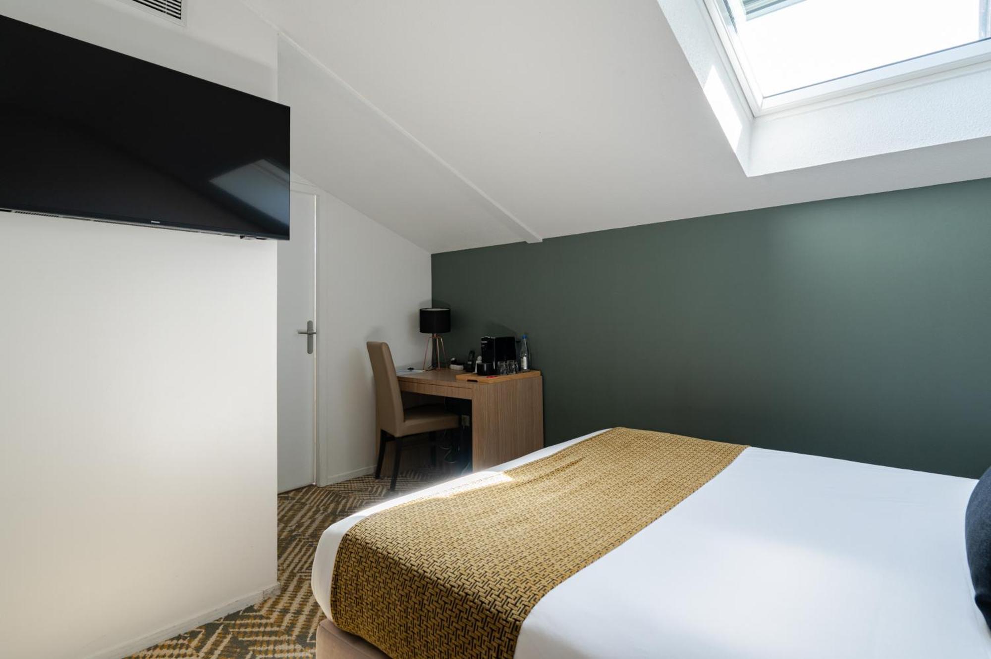 Superior Double Room Attic