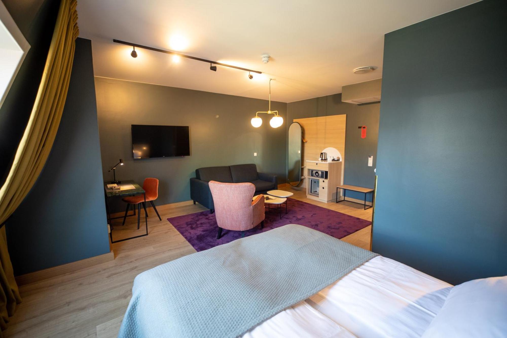 Classic Family Room