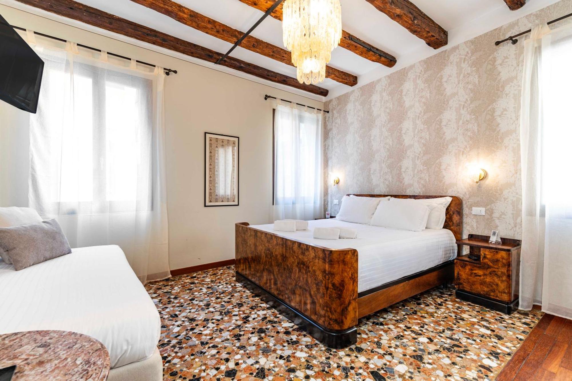 Classic Triple Room