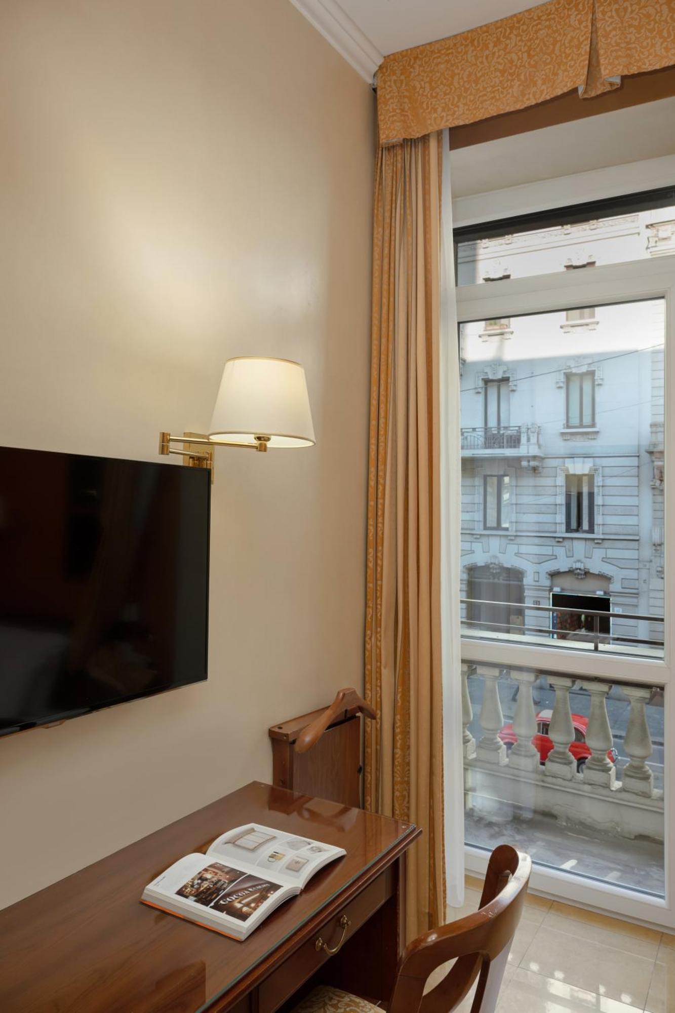 Classic Single Room