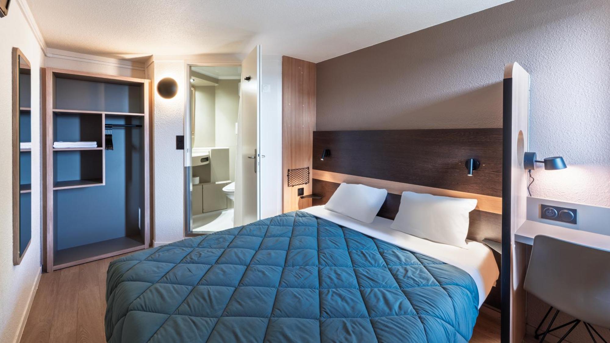 Standard Plus Room 1 Queen Bed,1769493653:JPEG