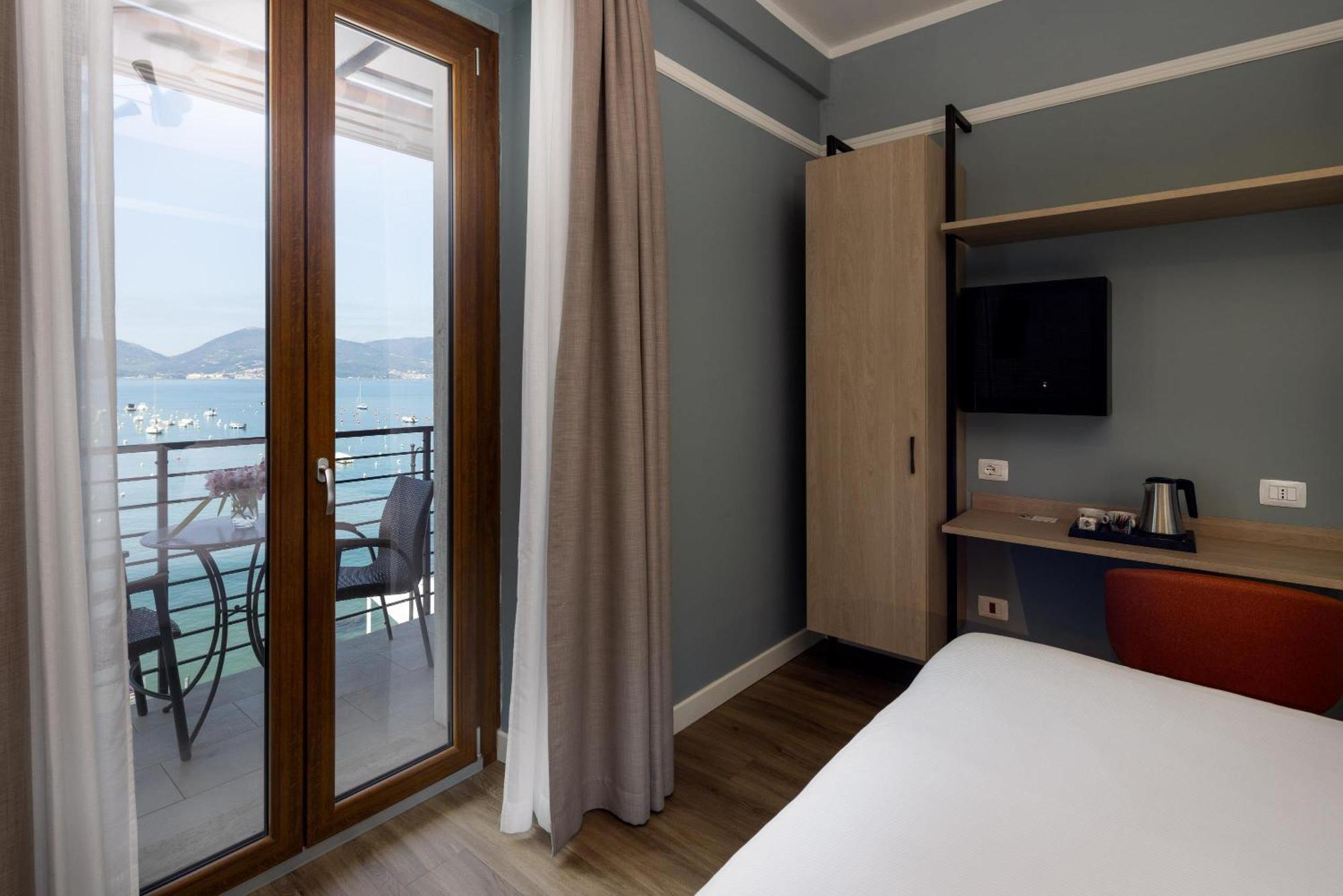 Single Room Sea View