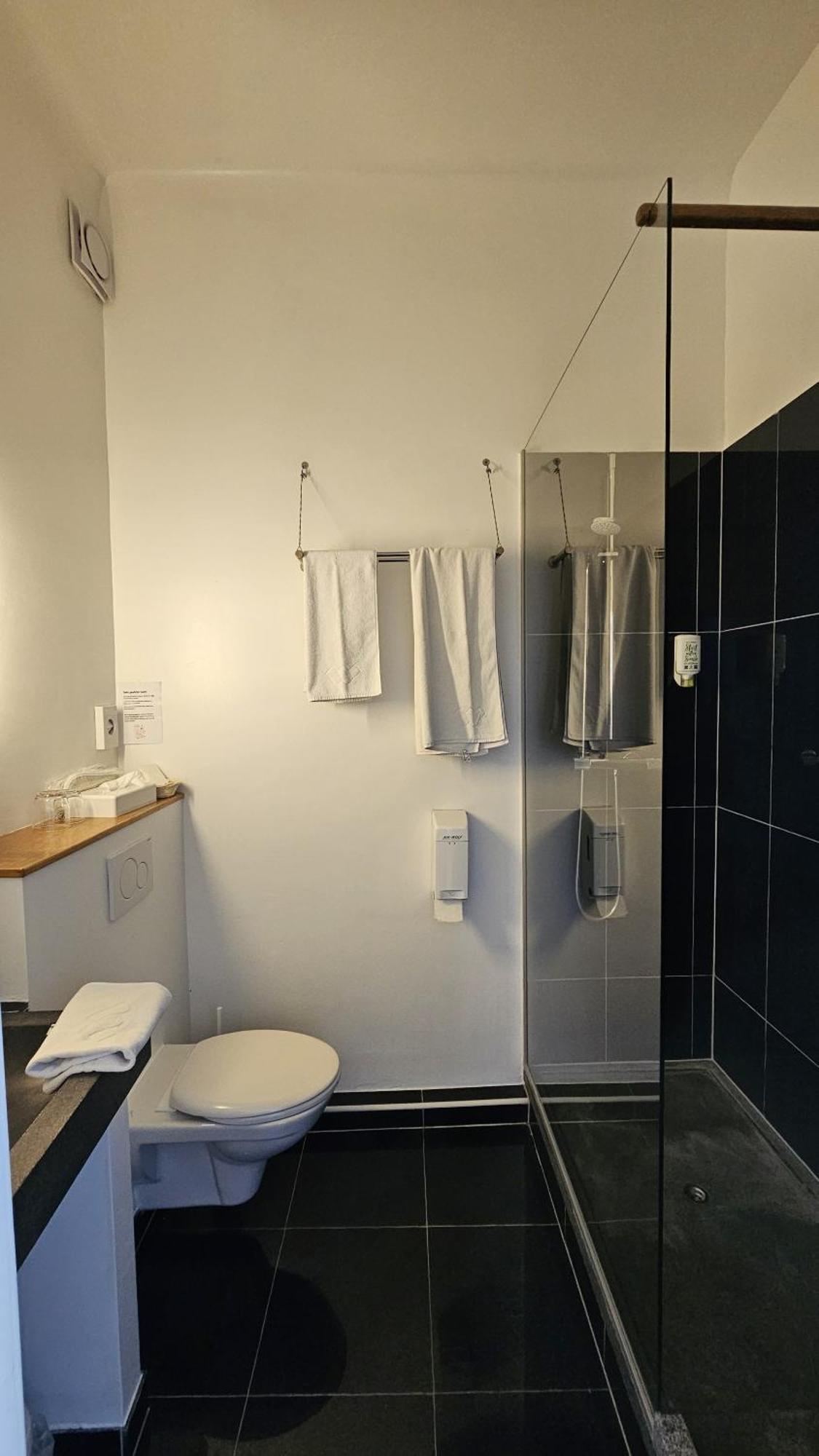 Single Room Private Bathroom