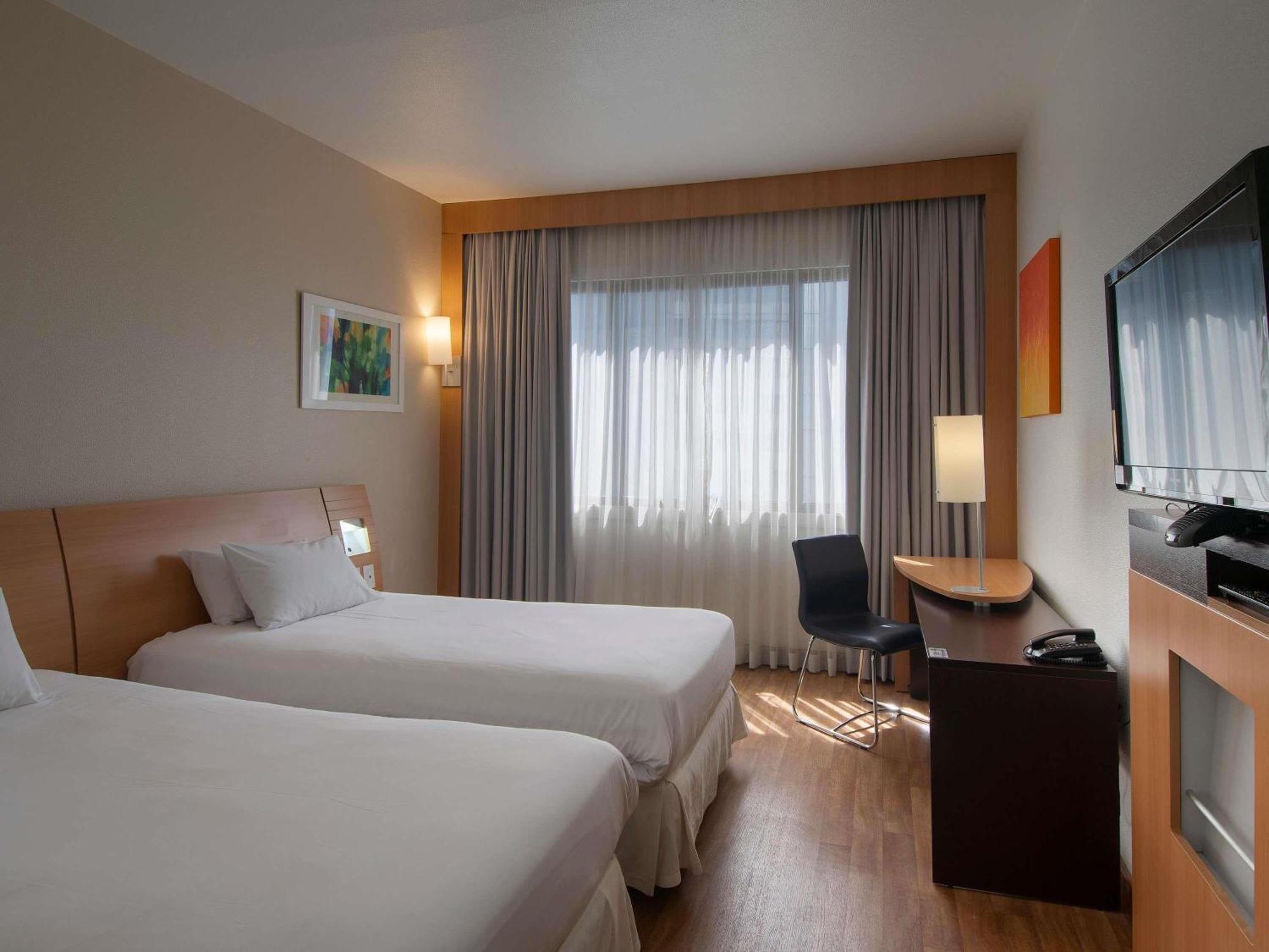 Standard Room Two Single Beds