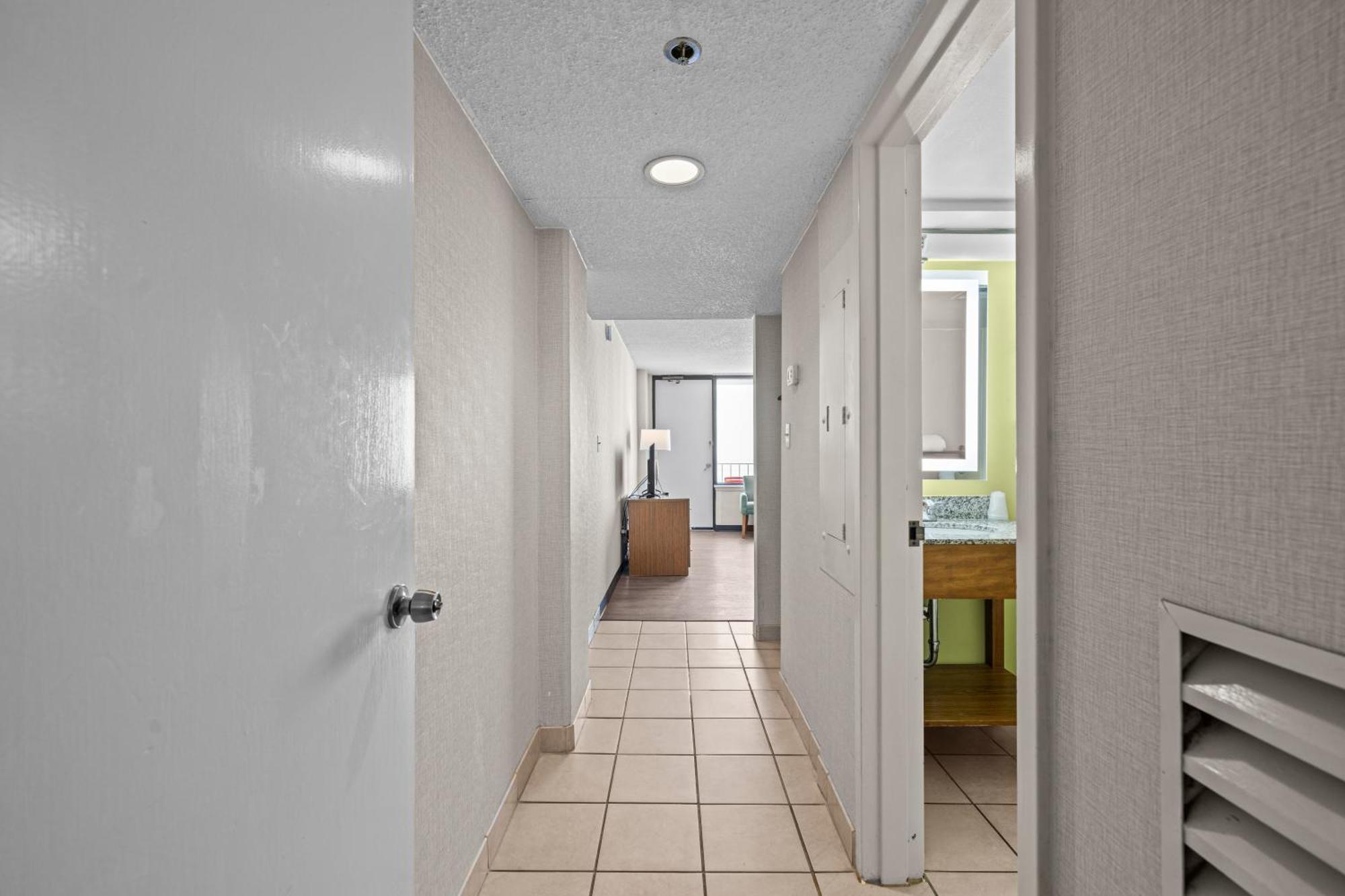 King Suite Sofa Bed Oceanfront Private Balcony