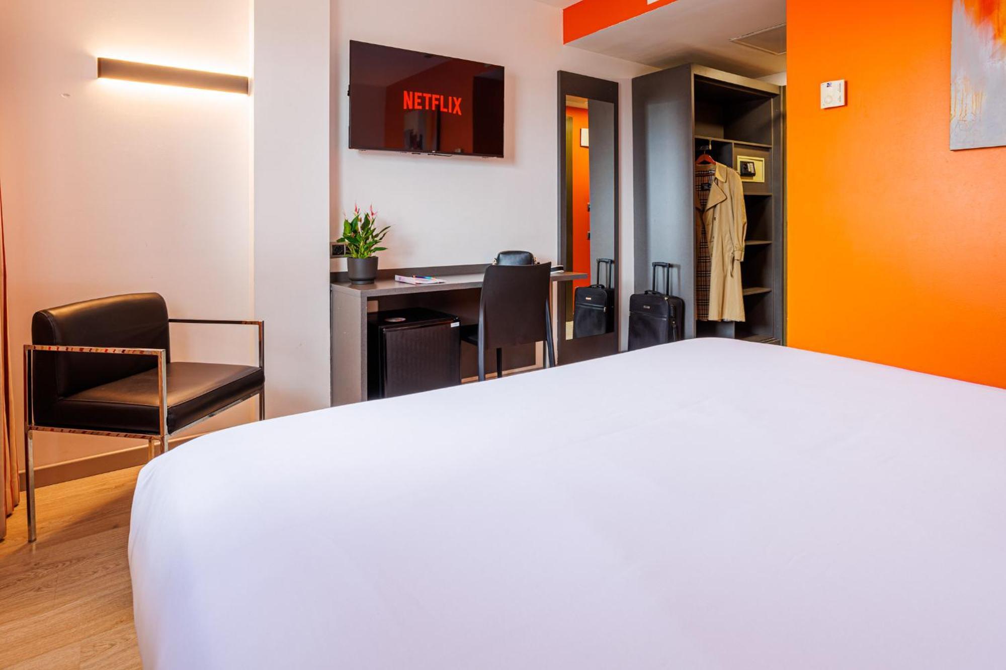 Double Room 1