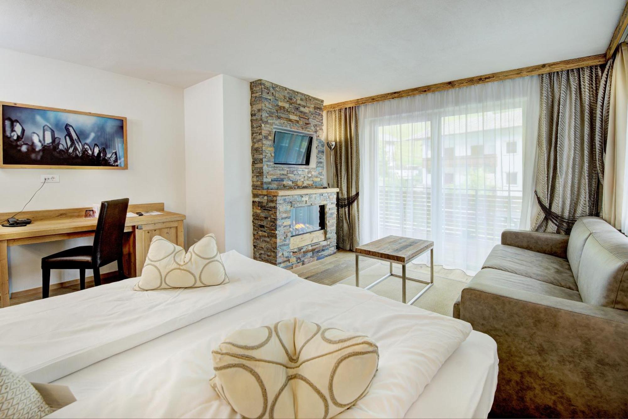 One-Bedroom Suite