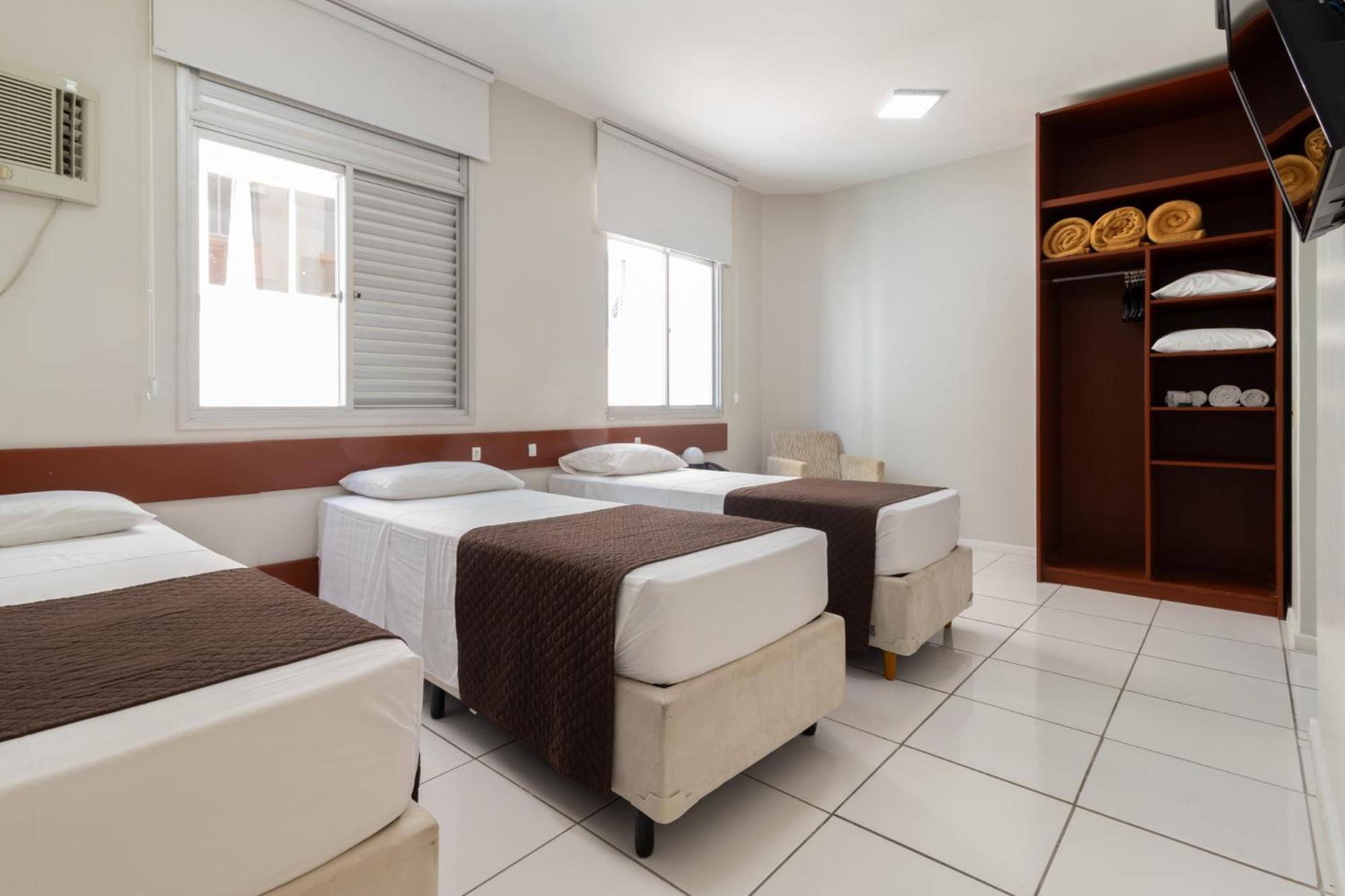 Economy Triple Room