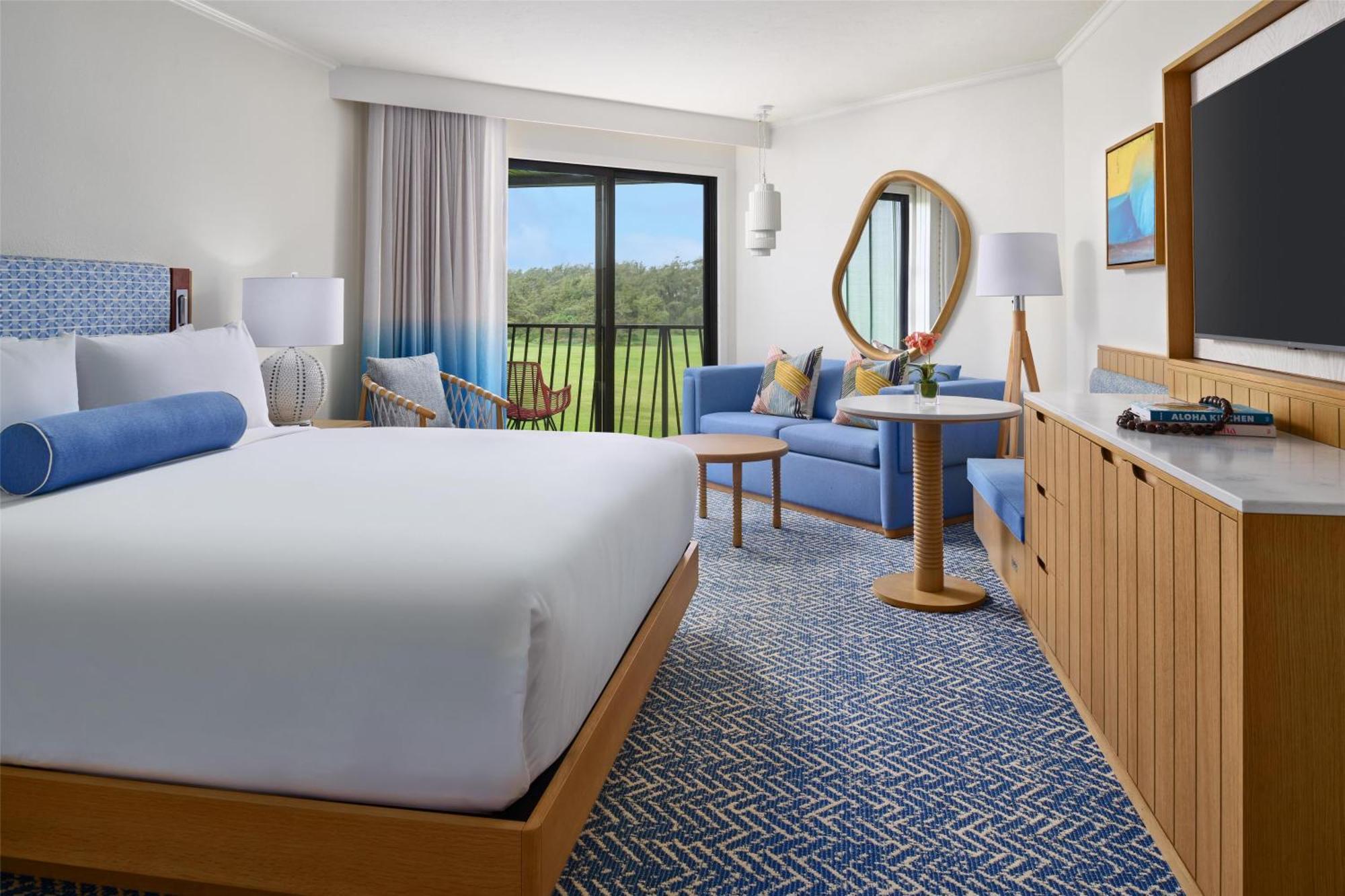 Signature Partial Ocean View 1 King Bed