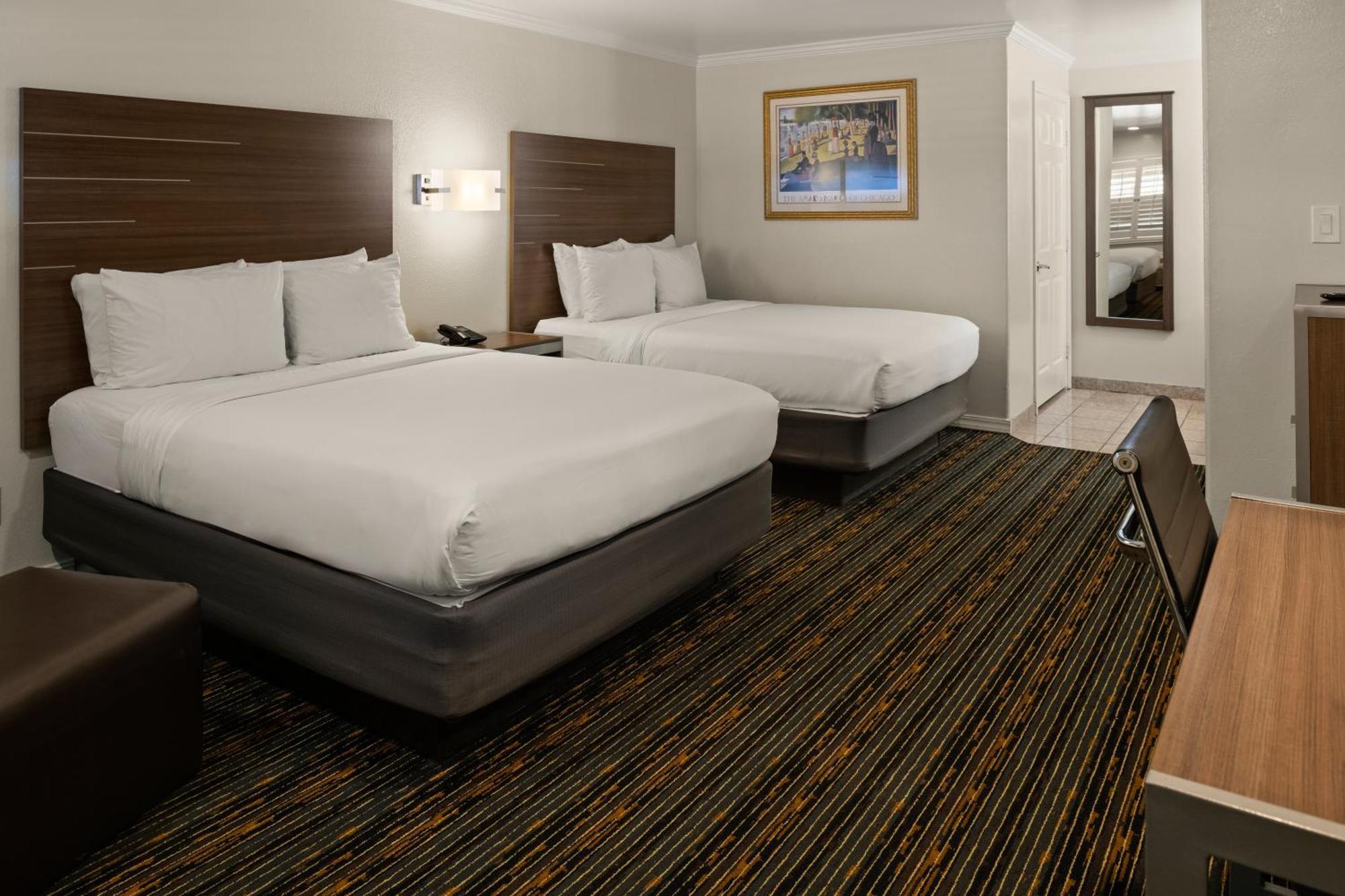 Queen Room Two Queen Beds Disability Access