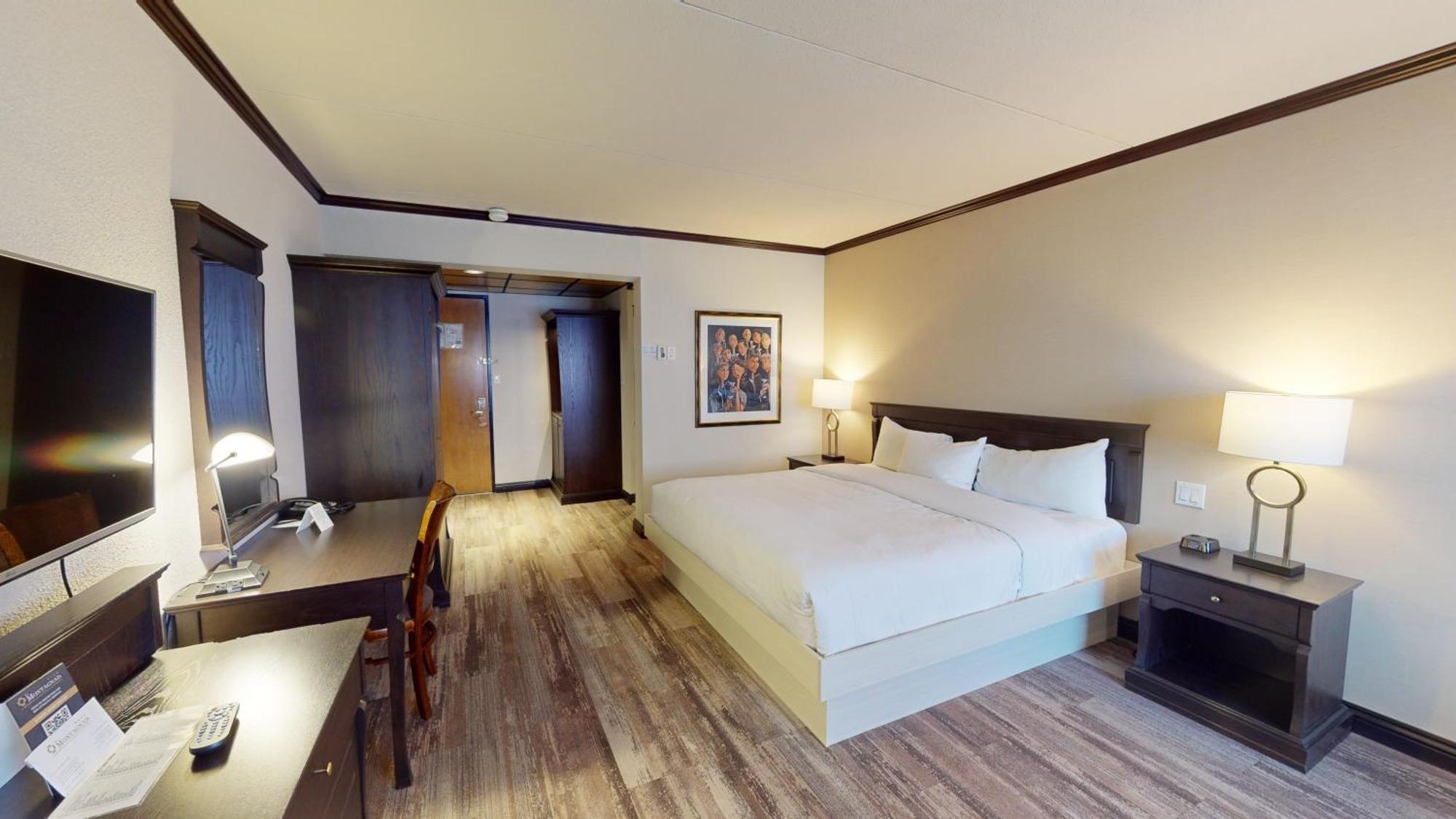 Spacious Queen Room