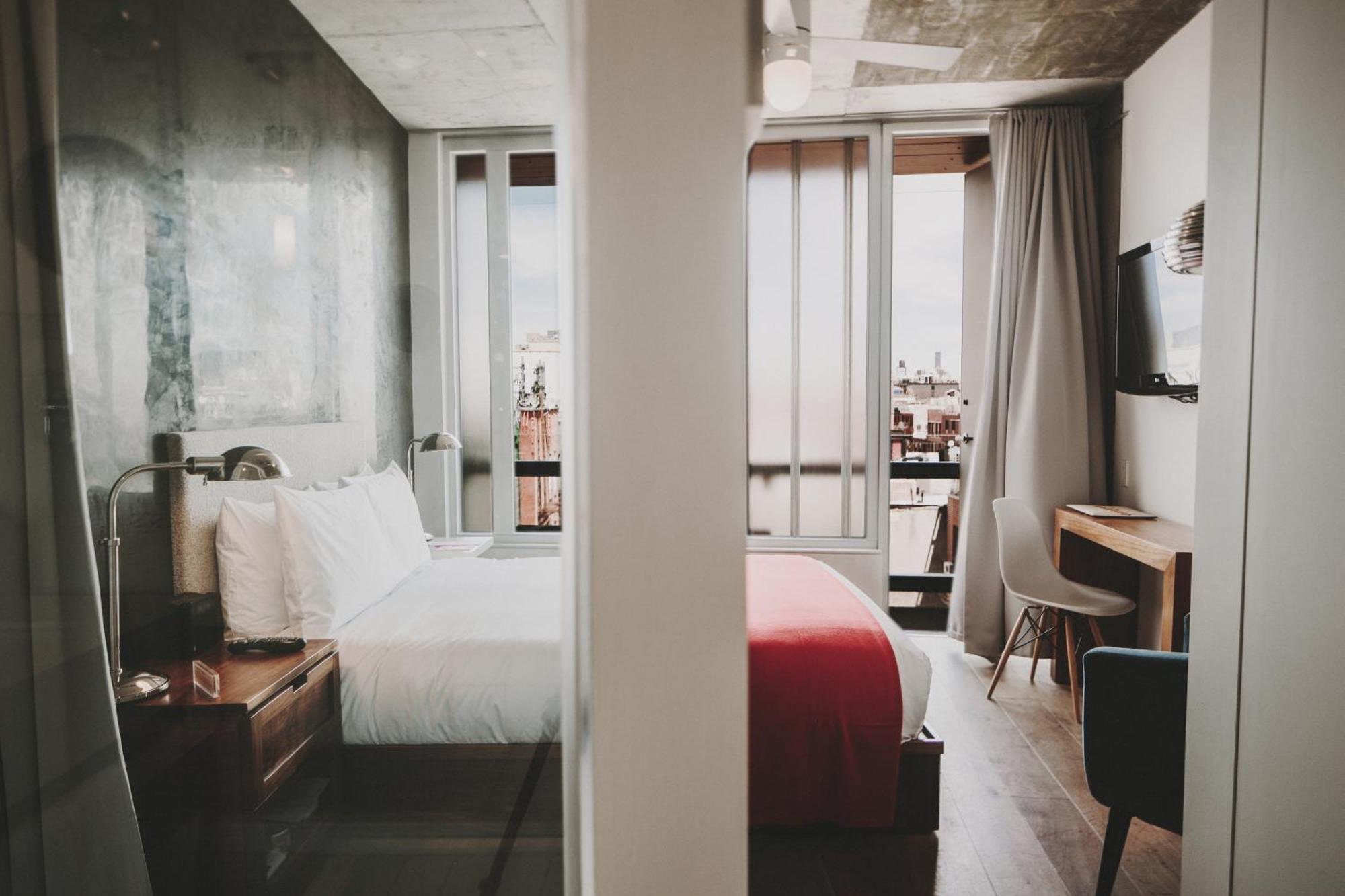 Superior Queen Room Balcony