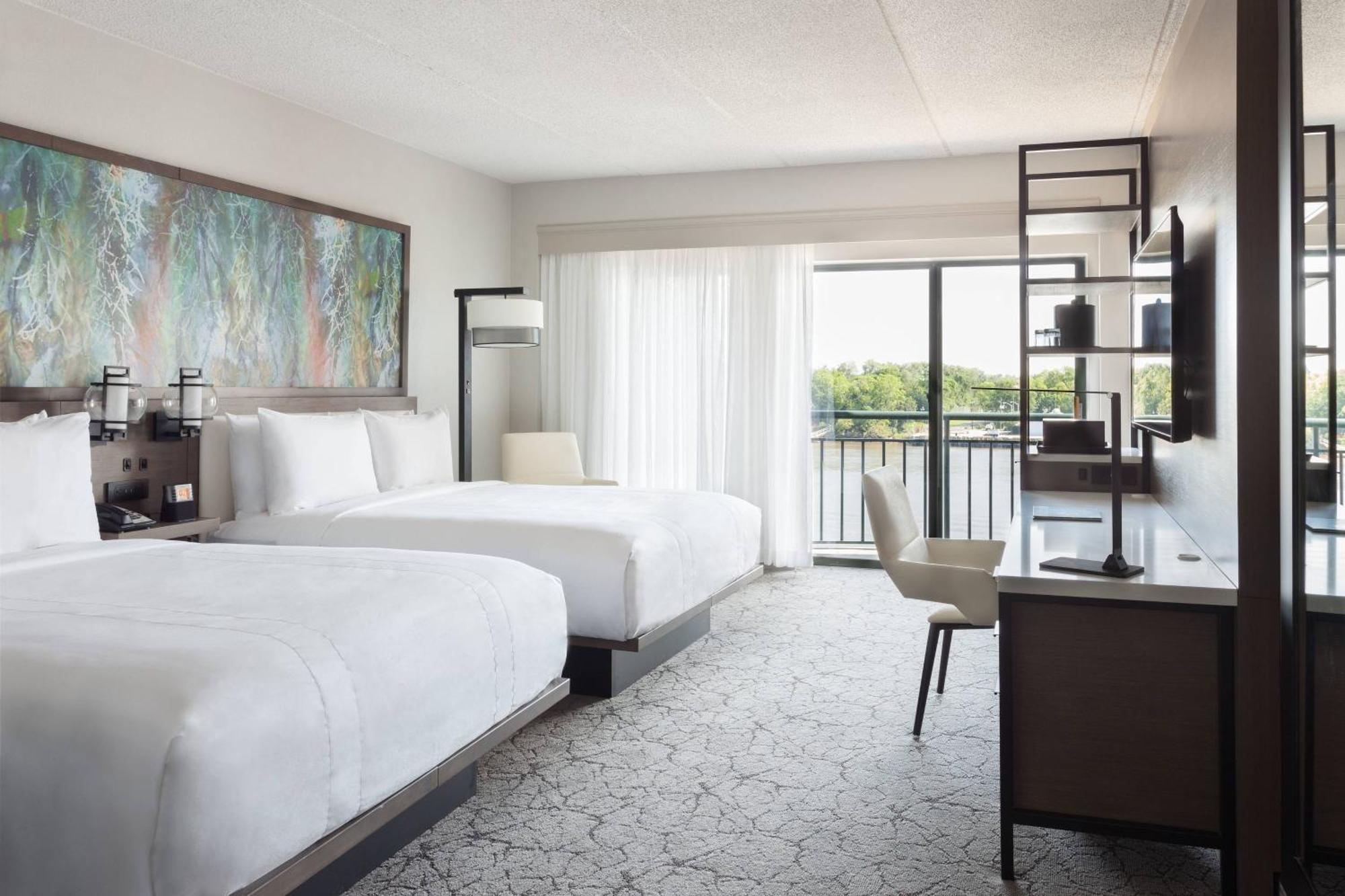 Queen Room Two Queen Beds River View