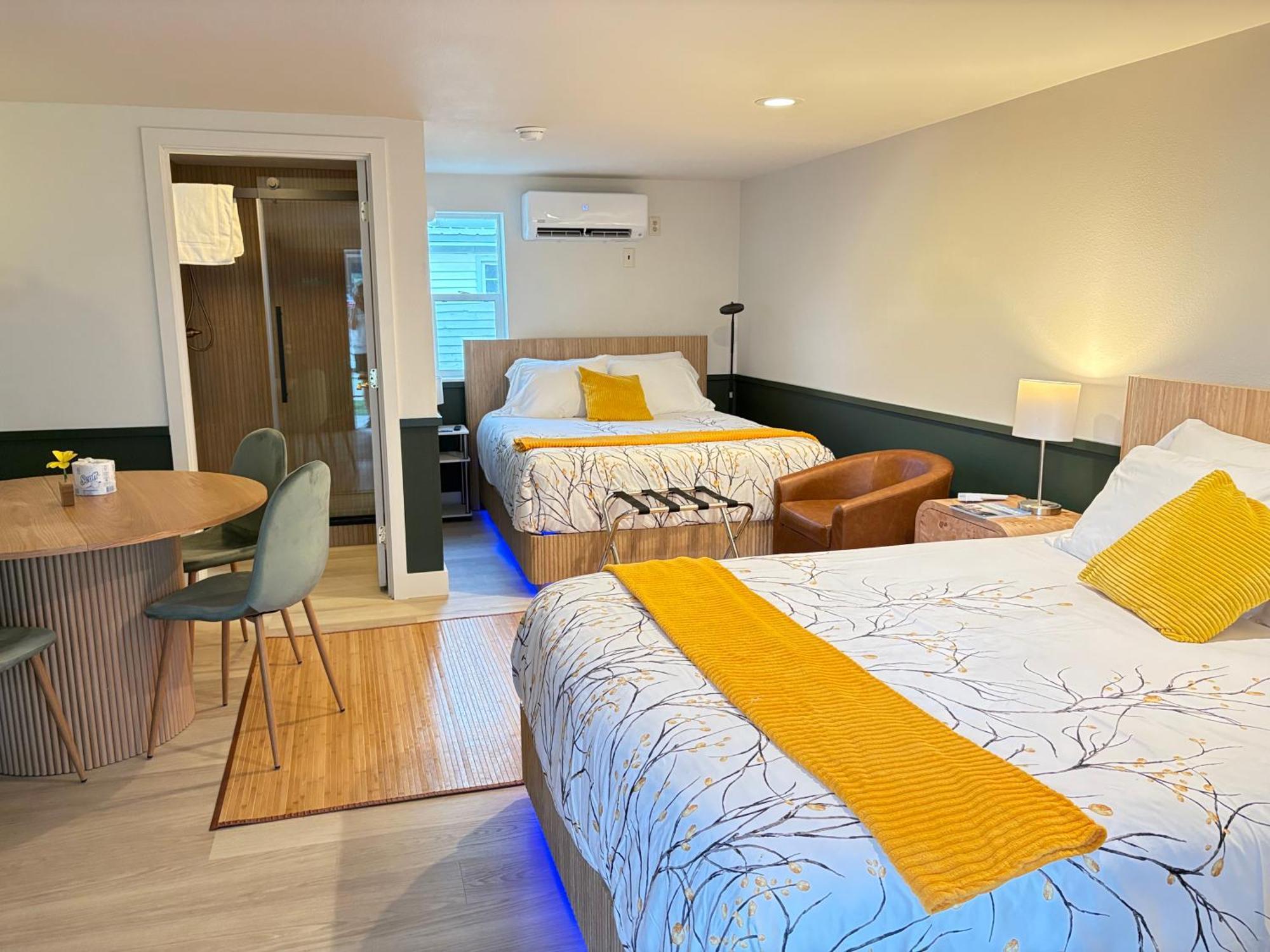 Queen Room