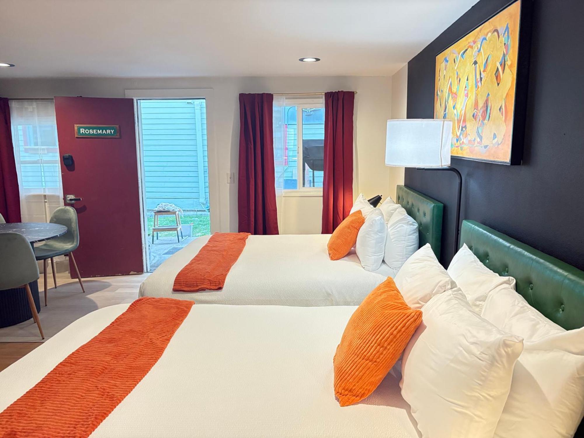 Queen Room