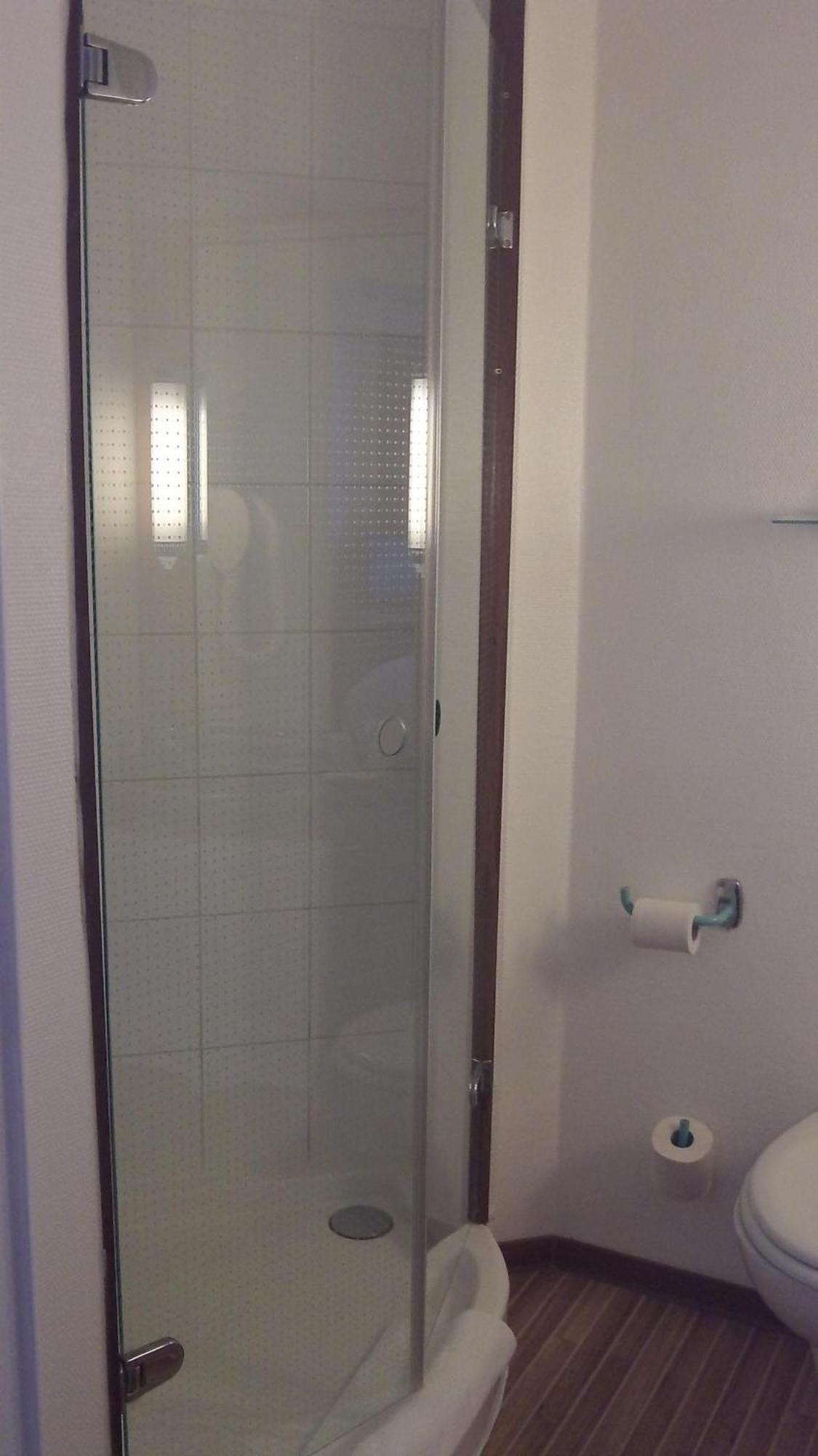 Standard Room Three Single Beds