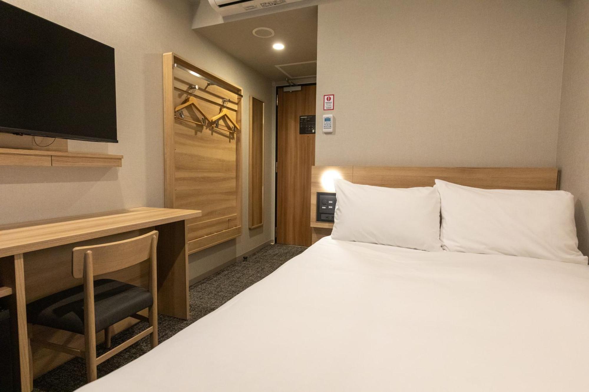 Renewal Single Room Non-Smoking