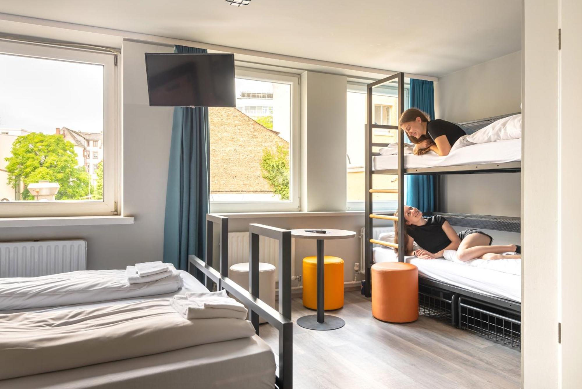 Bed 4-Bed Female Dormitory Room