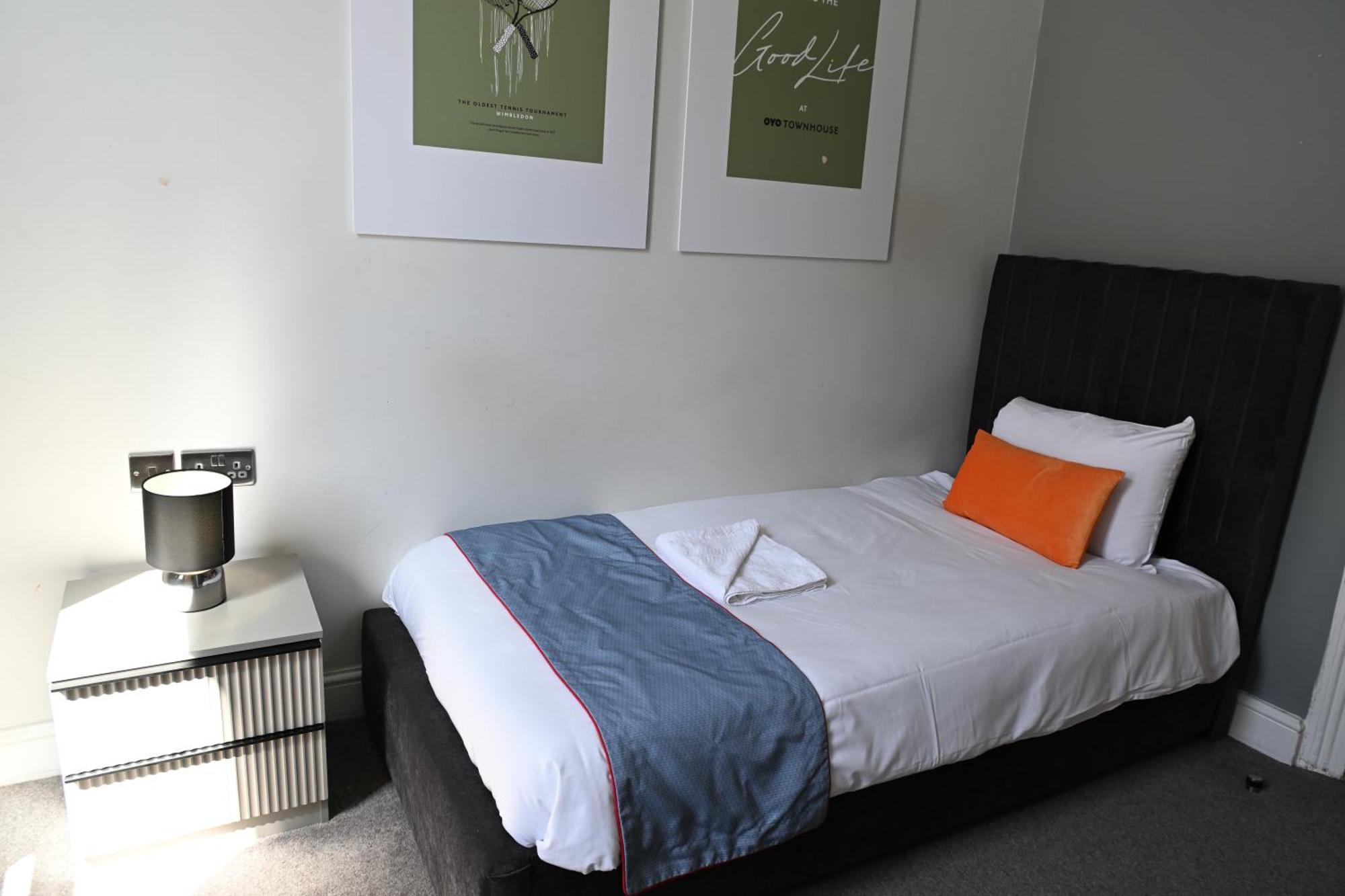 Standard Single Room
