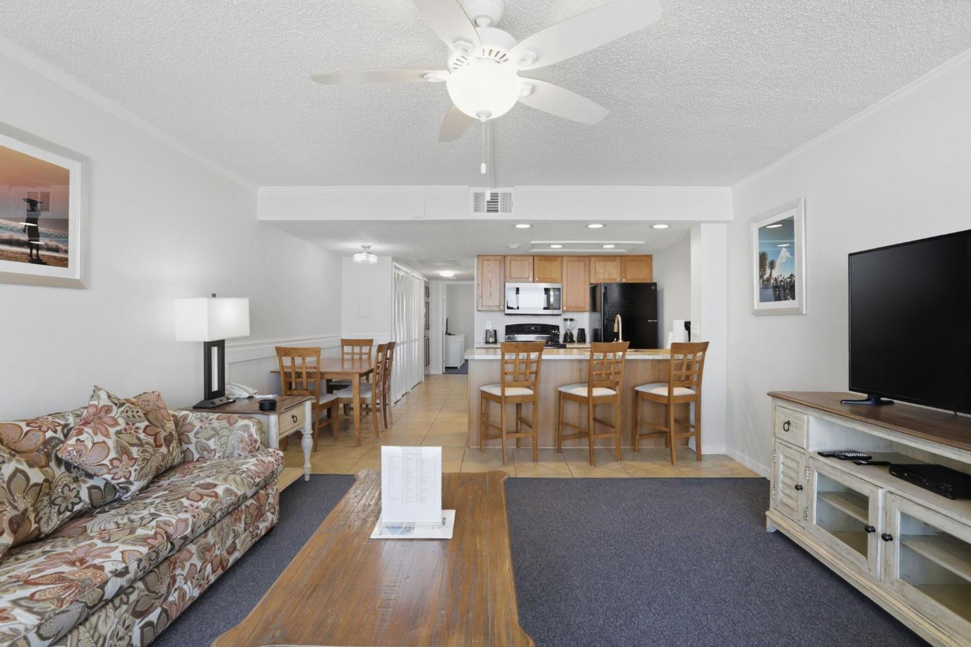 One-Bedroom Suite Oceanfront View