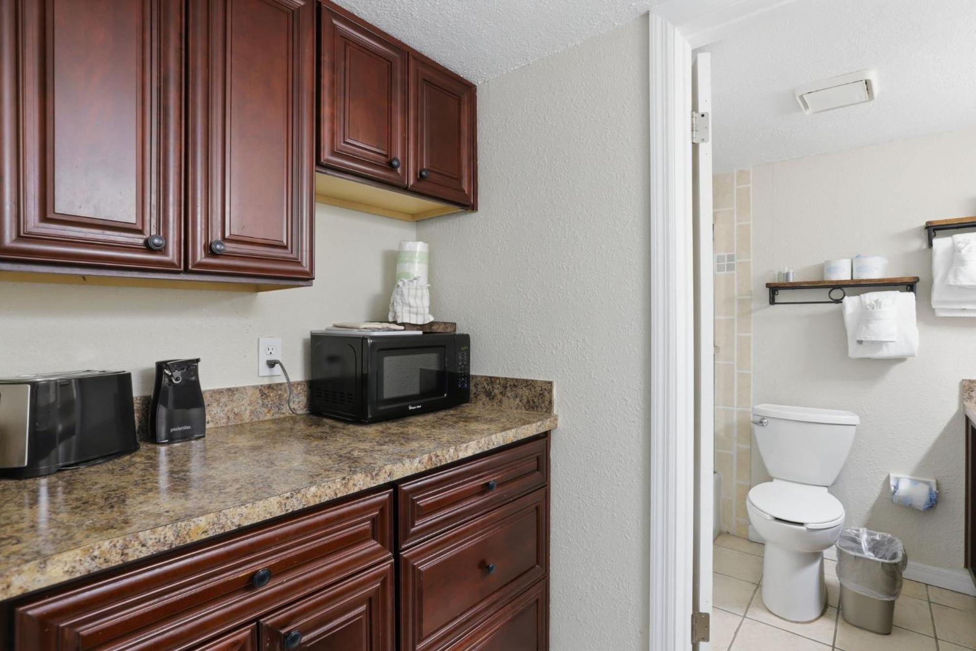 One-Bedroom Suite