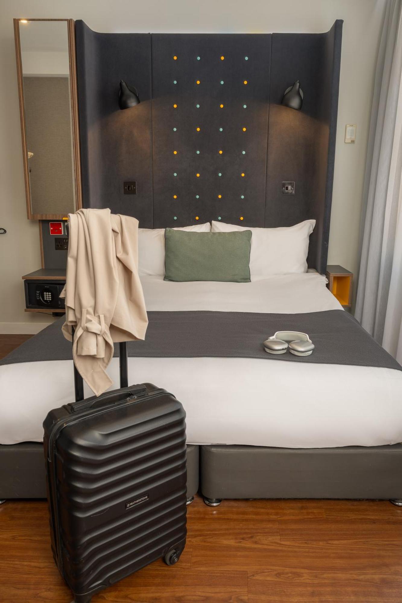 Accessible Double Room Window