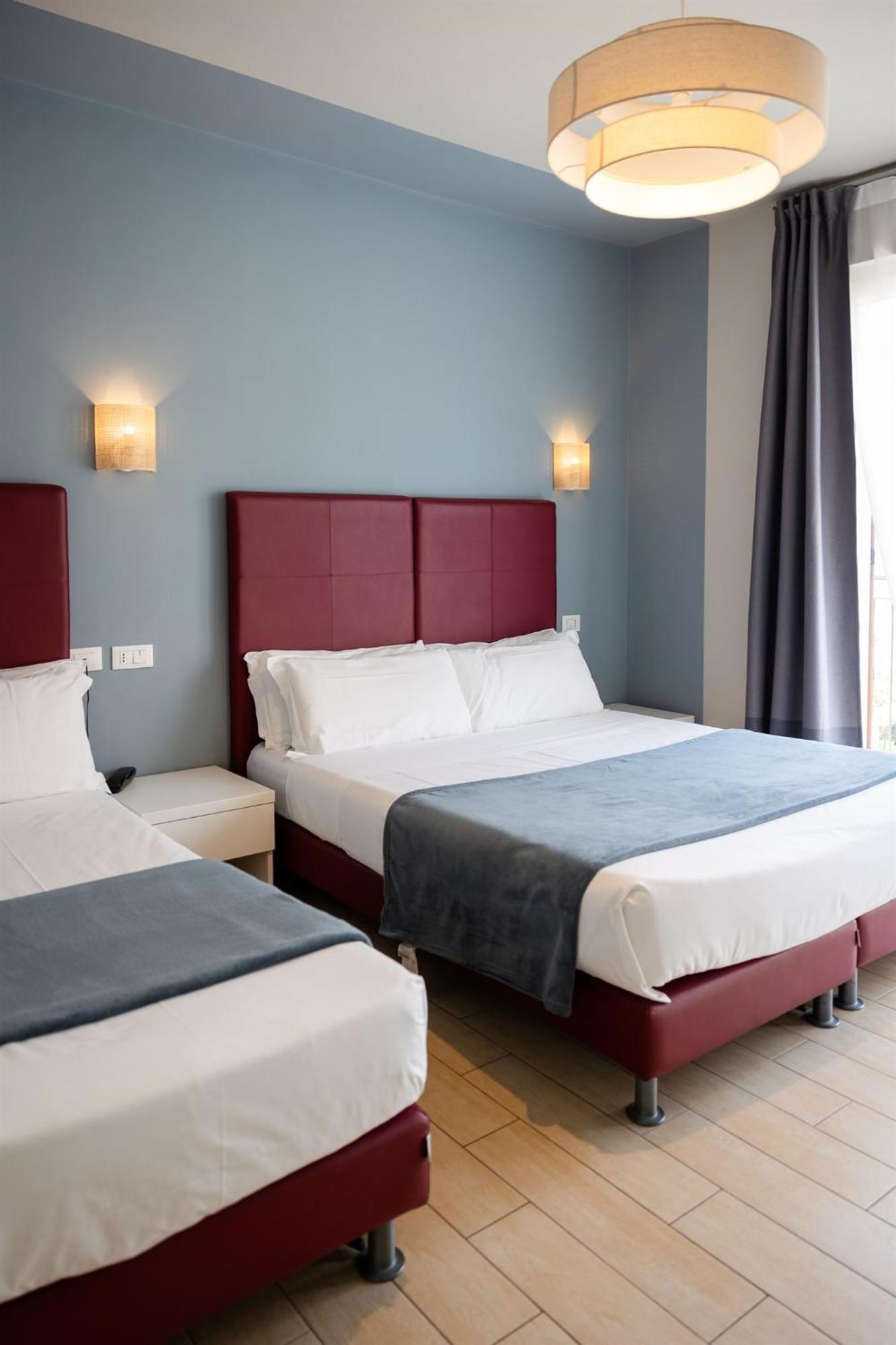 Triple Room Balcony