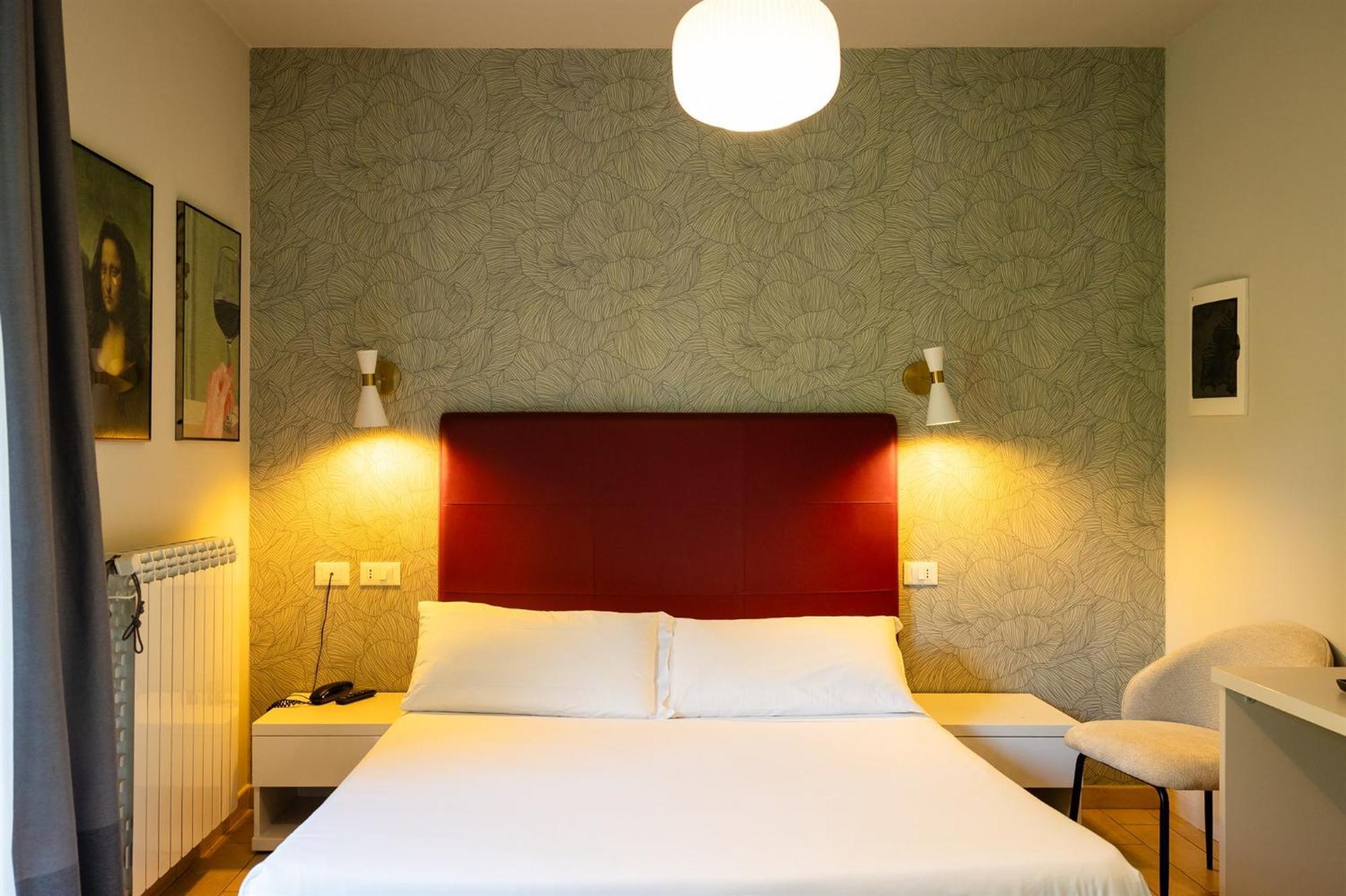 Double Room Private Bathroom