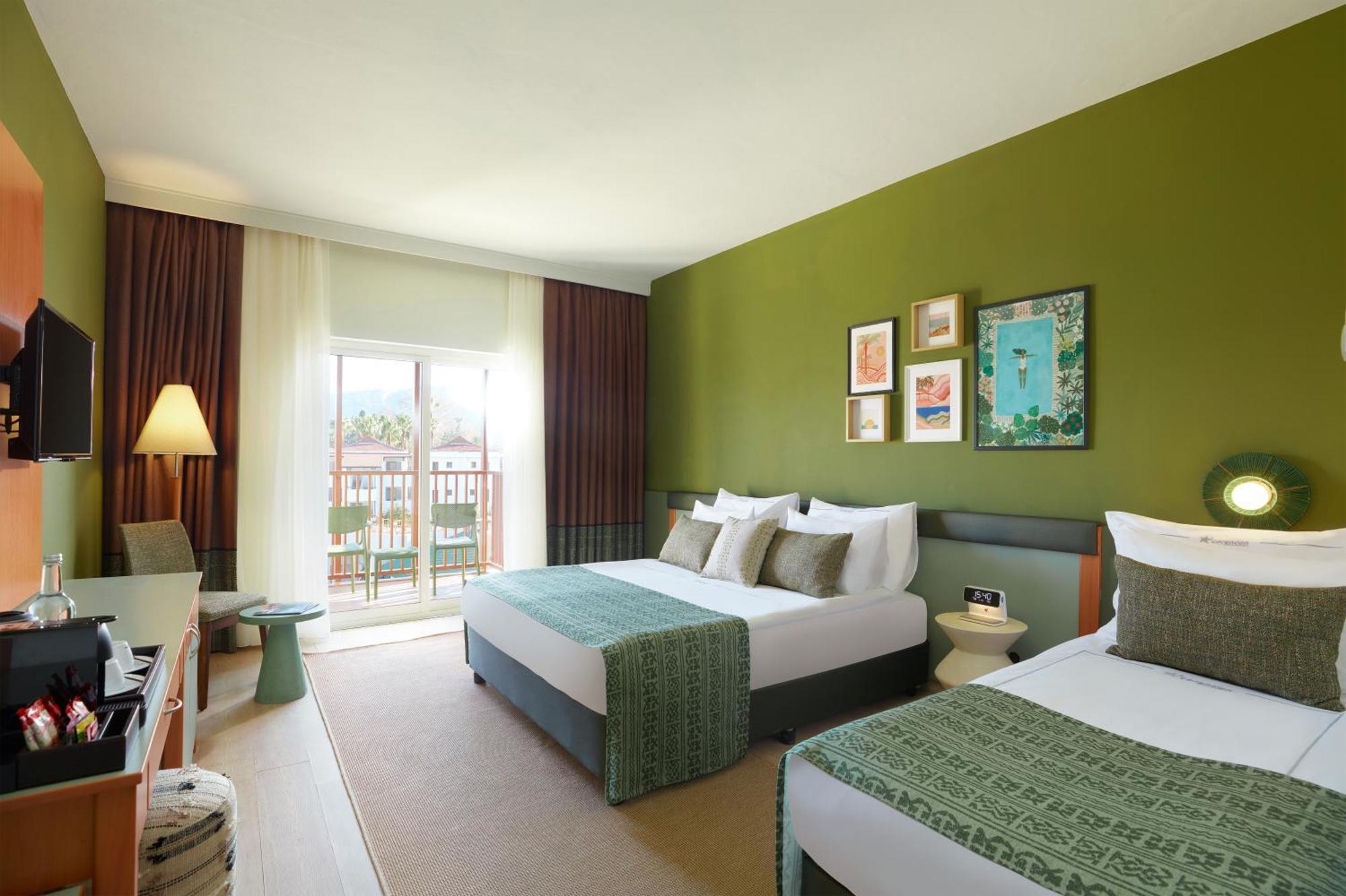 Triple Room Balcony