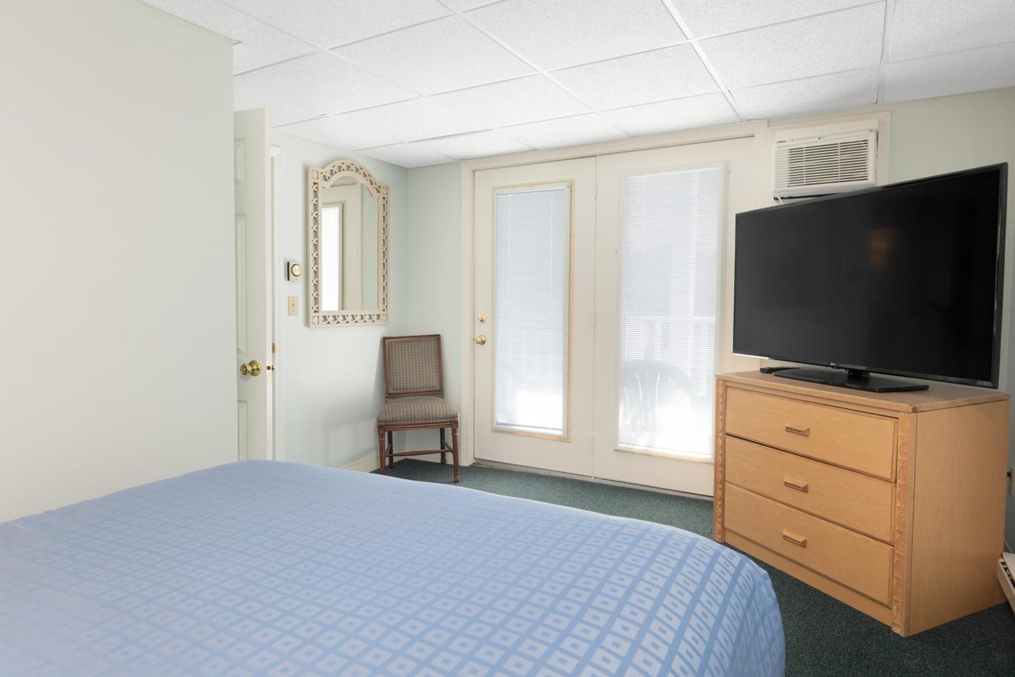 Two-Bedroom Suite
