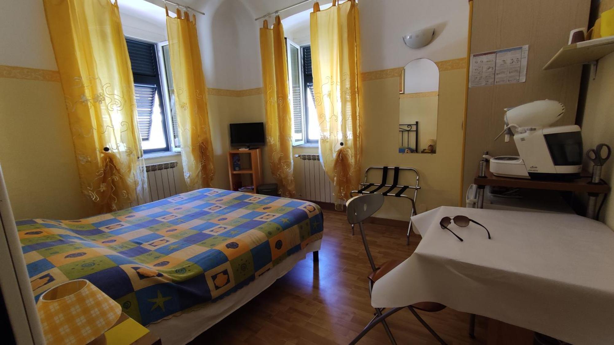 Double Room Private Bathroom