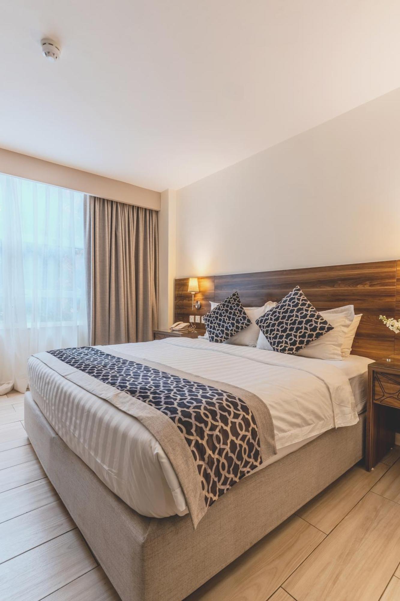 Standard King Room