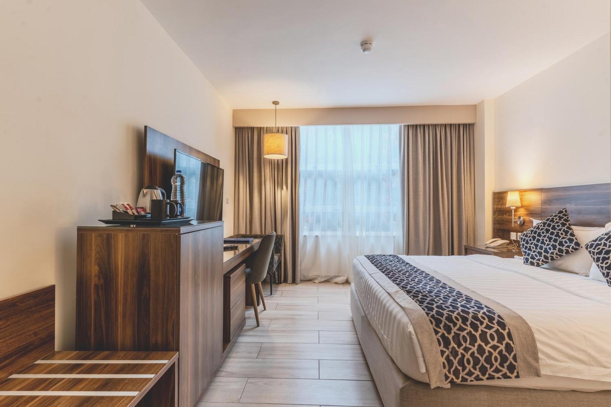 Standard King Room
