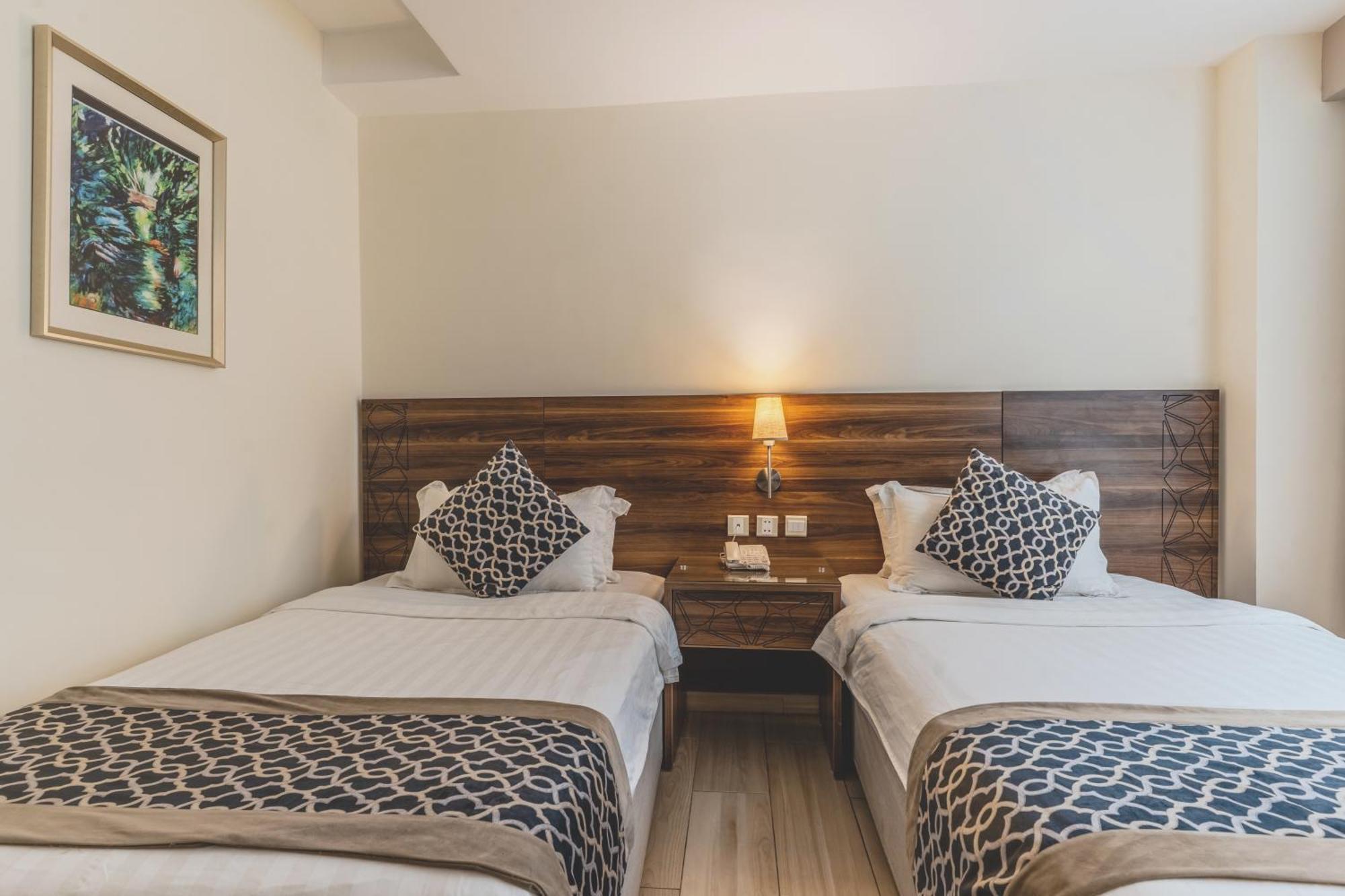Standard Twin Room