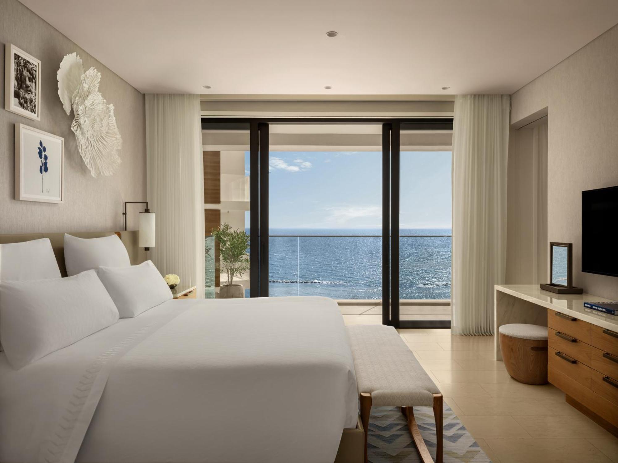 Grand Deluxe Suite met 2 Slaapkamers en Uitzicht op Zee
