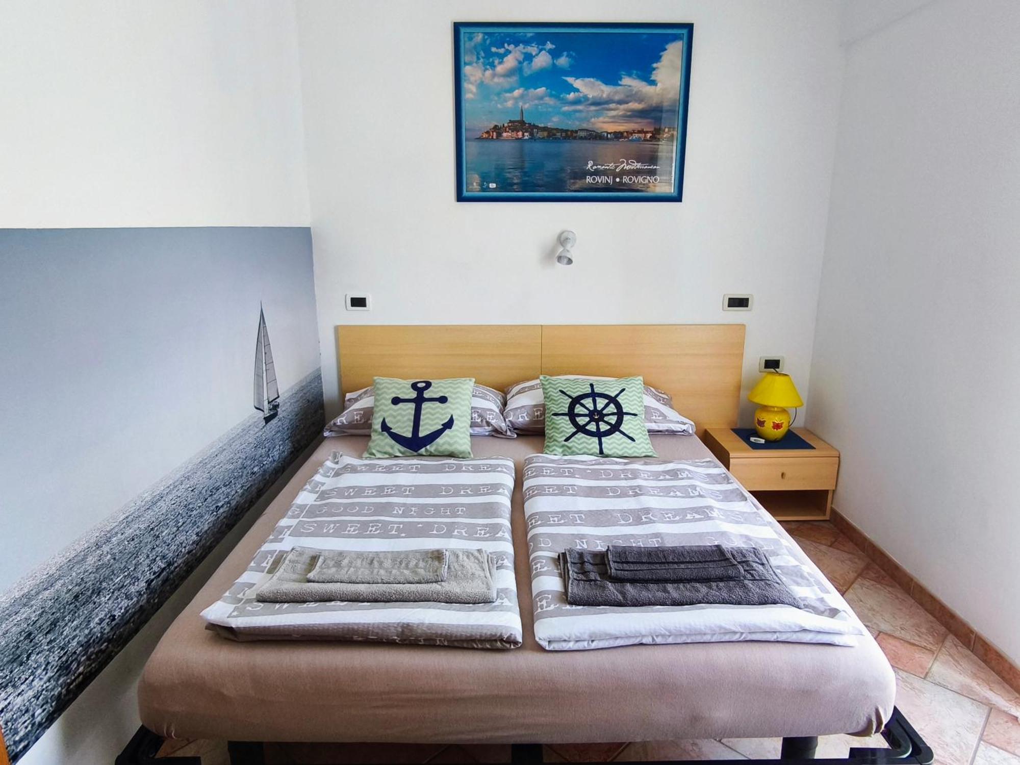 Double Room Private Bathroom