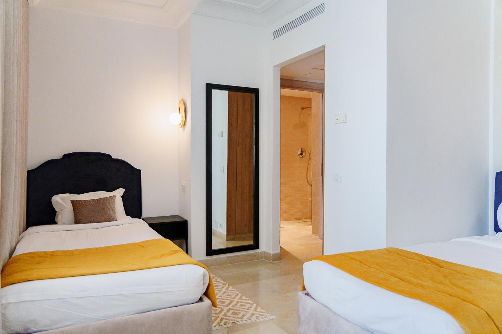 Triple Room