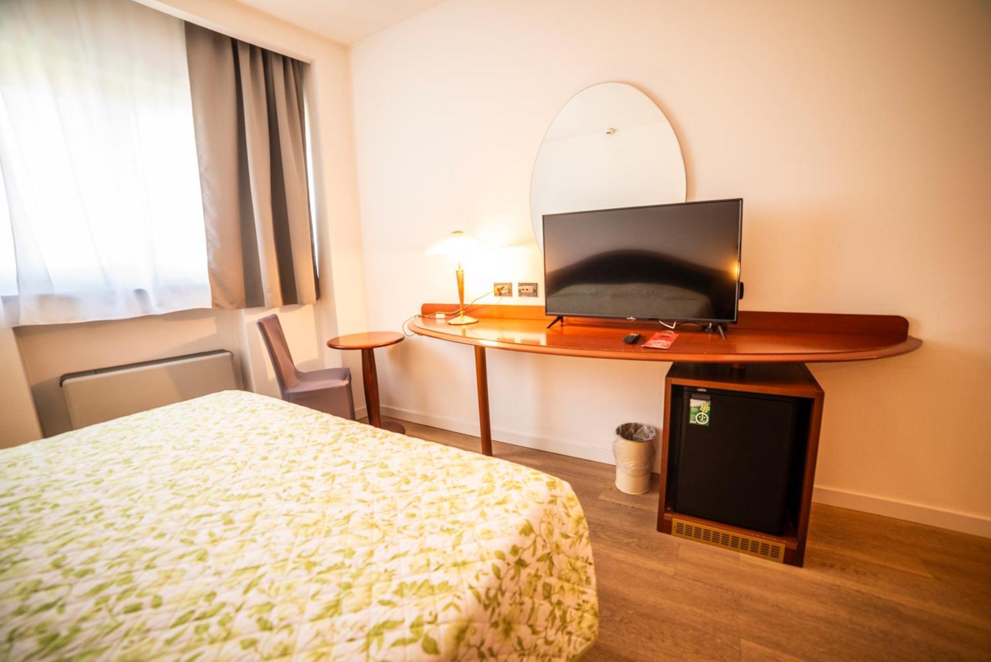 Double Room Disability Access,1772437799:JPEG