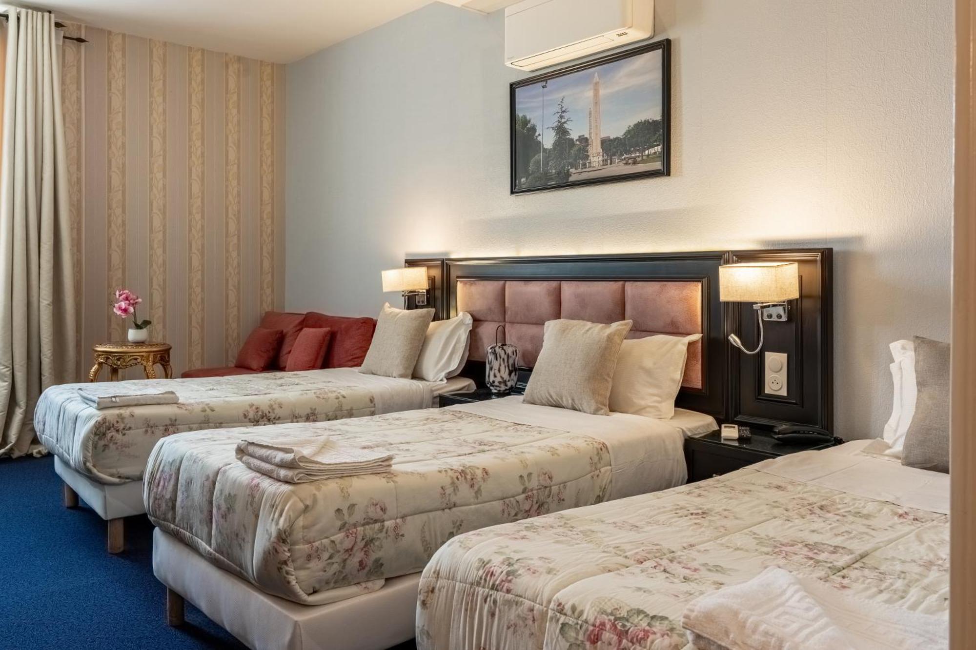 Deluxe Triple Room