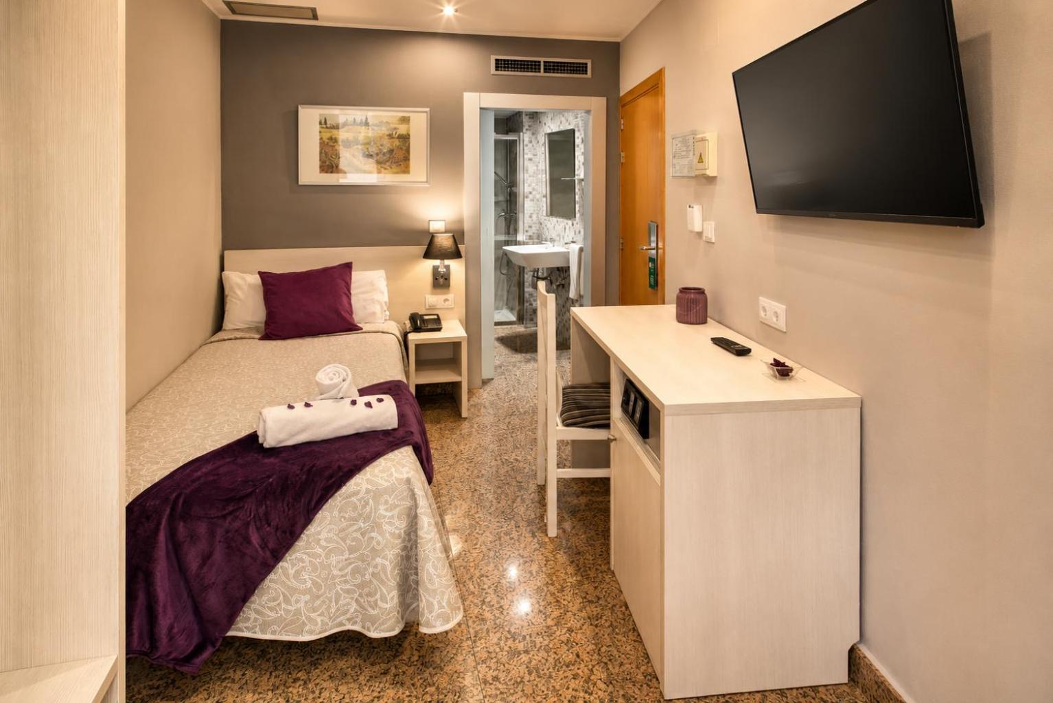 Single Room