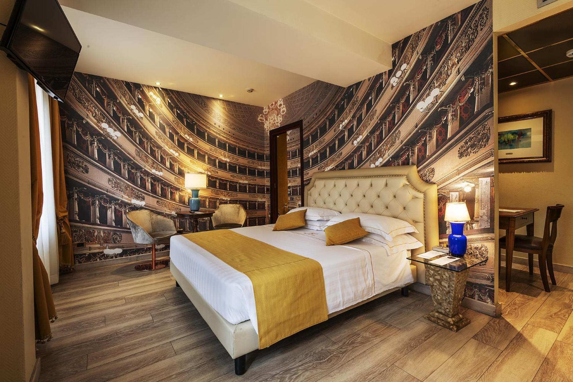 Large Double Room