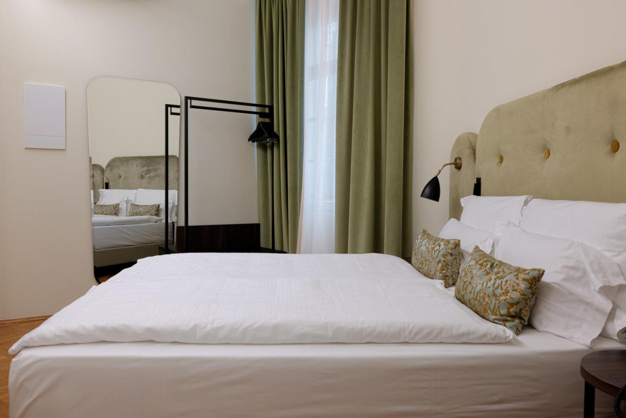 Basic Double Room