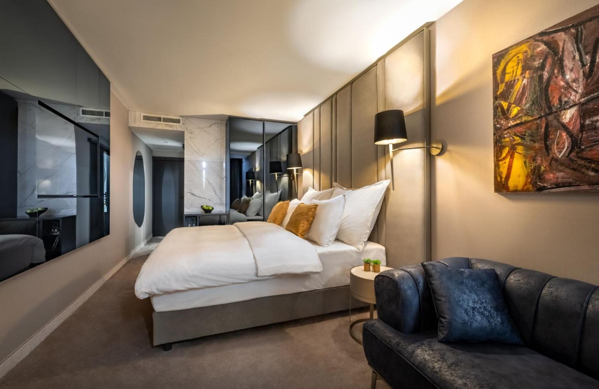 Immersive VR Superior Double or Twin Room Sea Side View