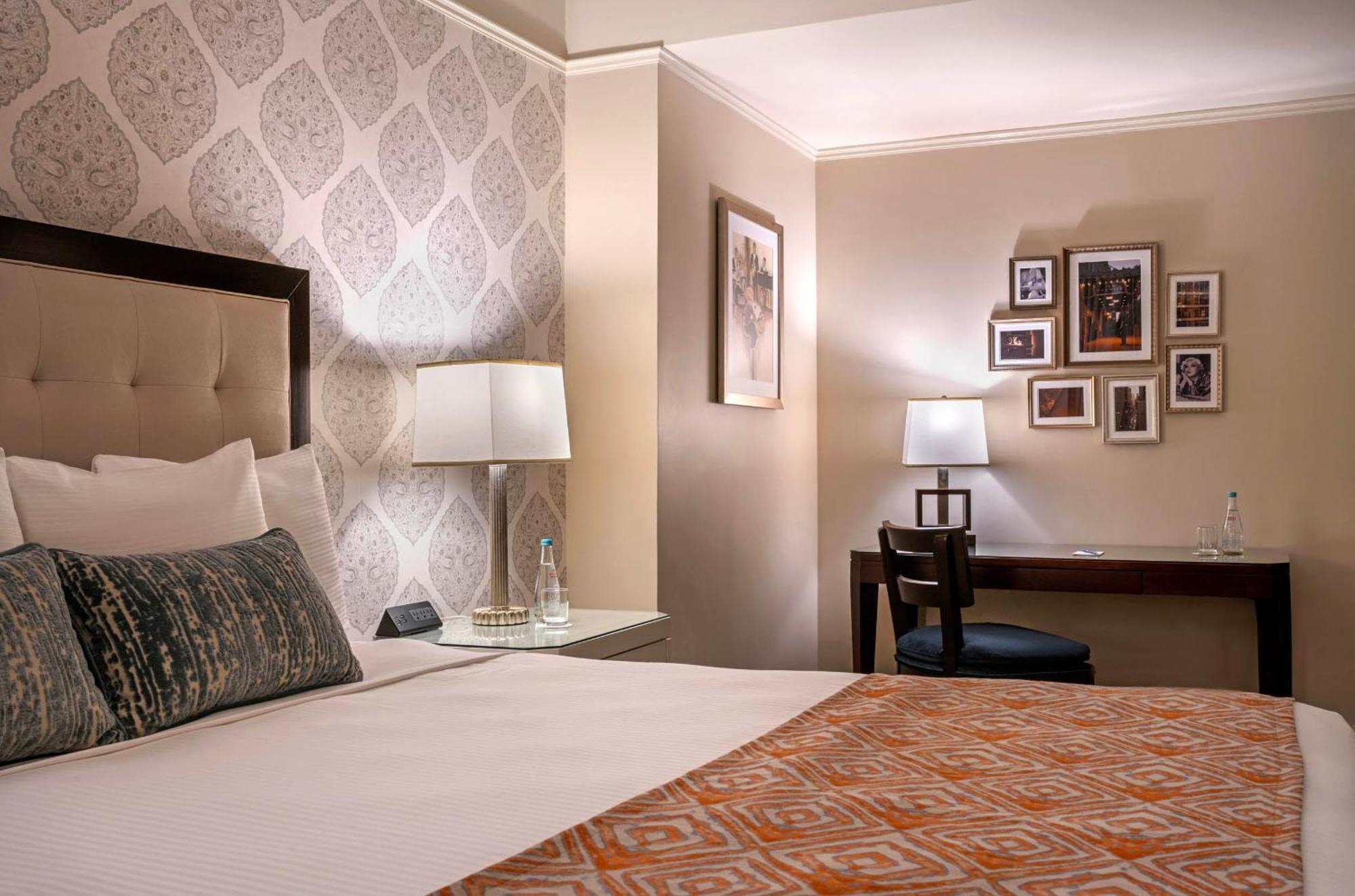 Premier King Bed