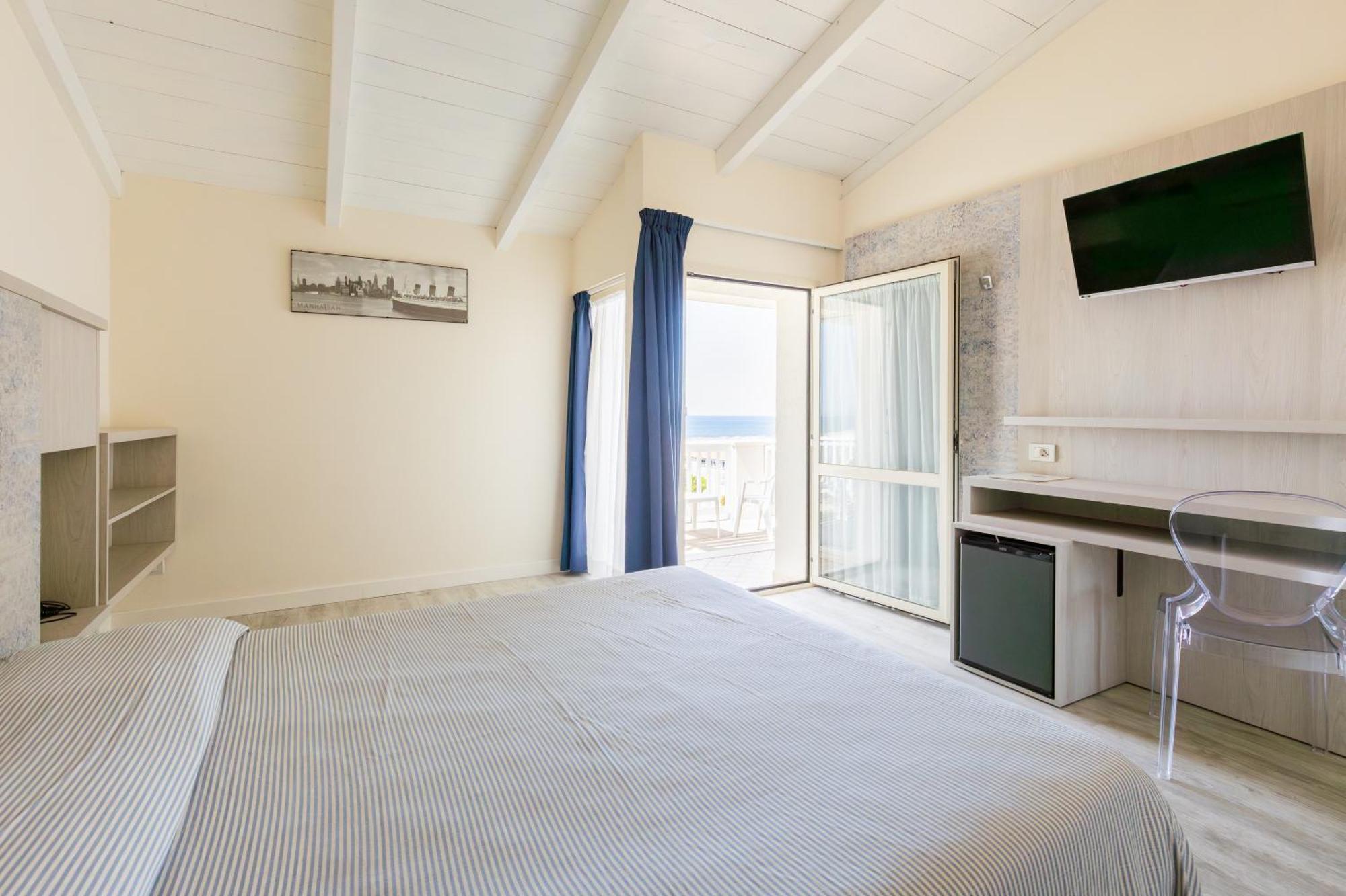 Double Room Sea View