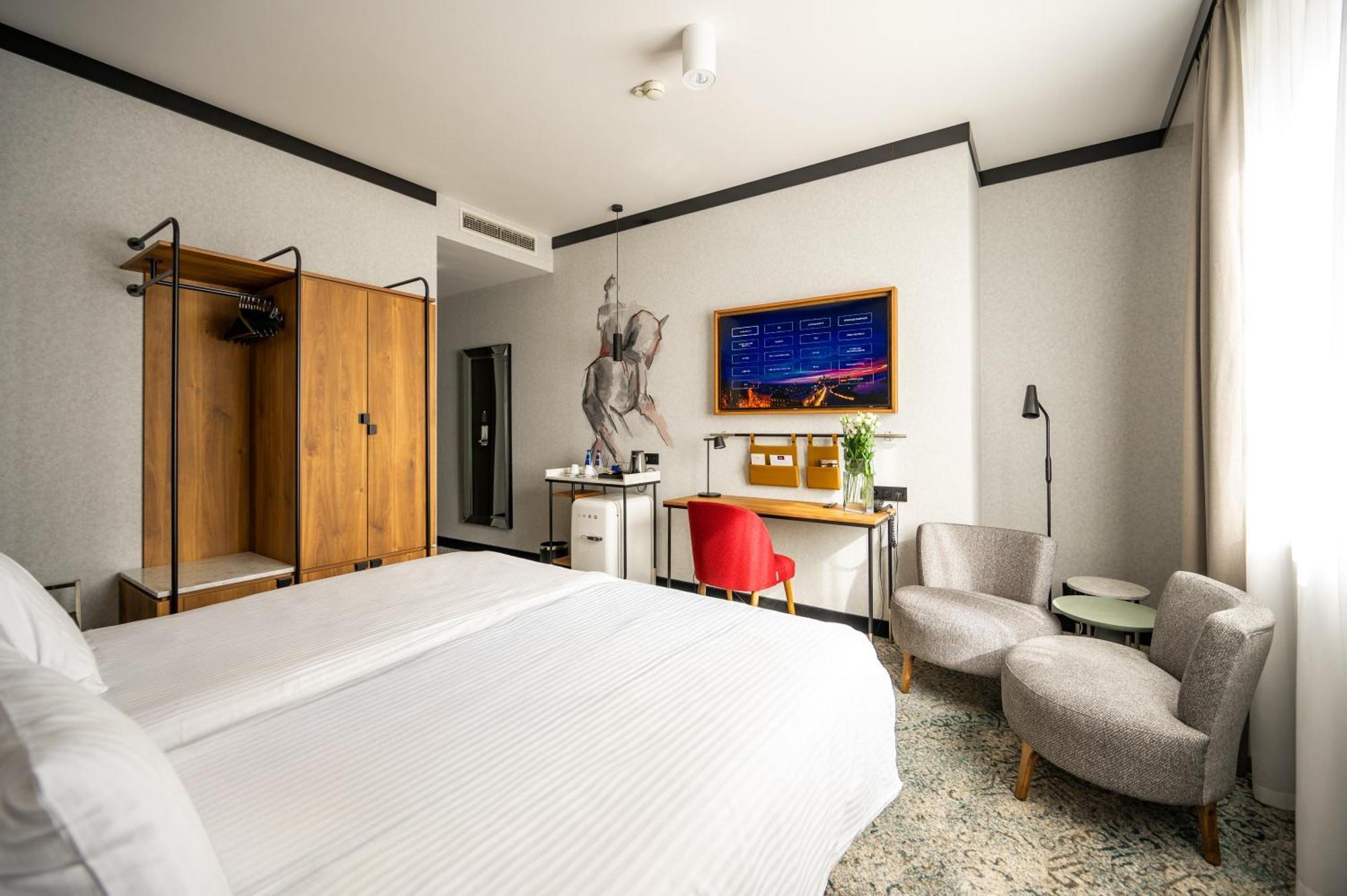 Standard Twin Room