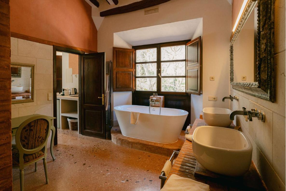 Junior Suite Deluxe Main house or Finca