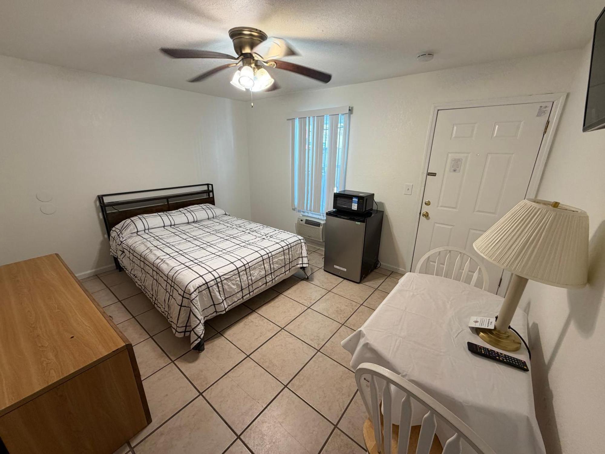Queen Room
