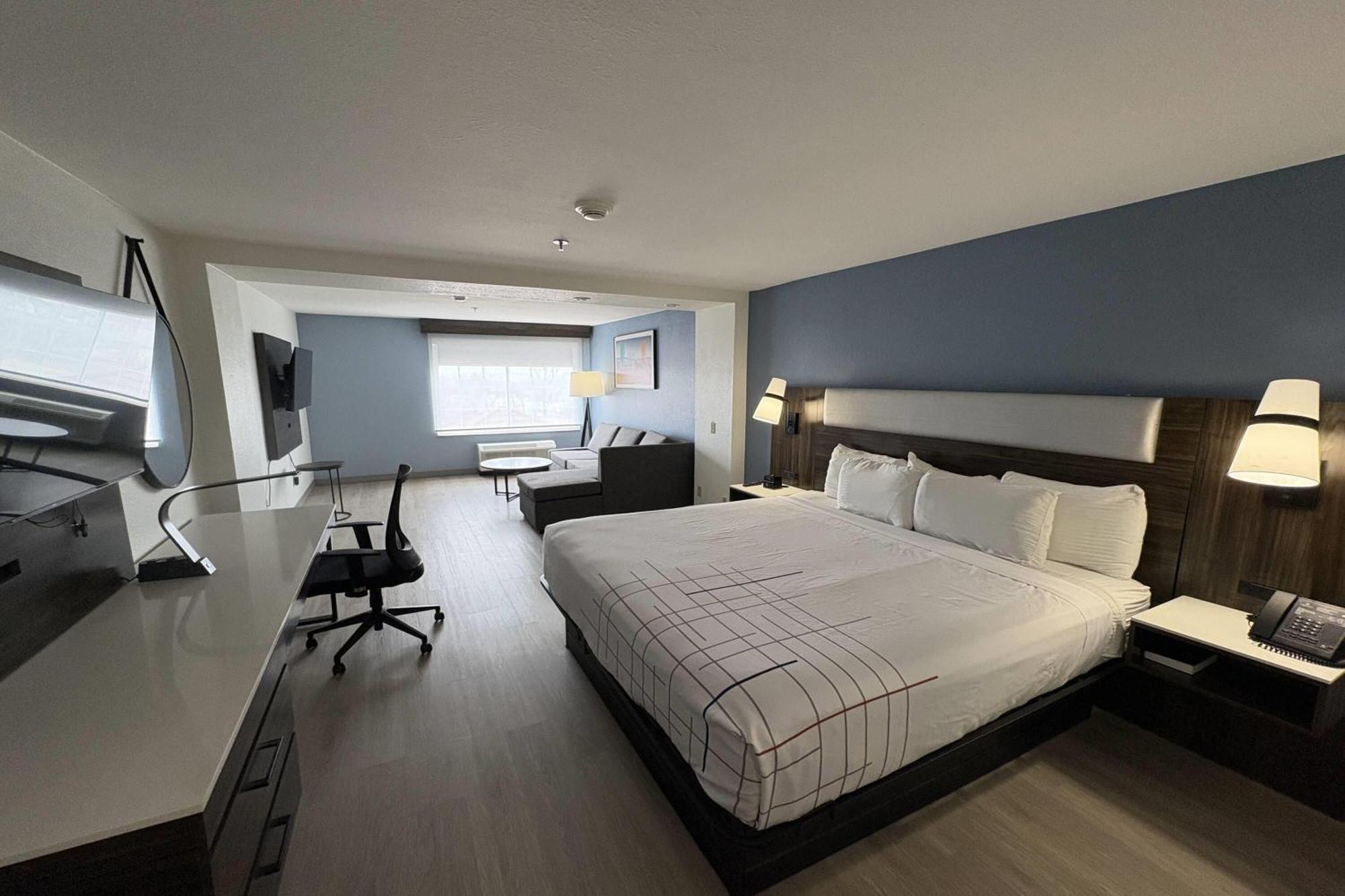 Executive King Room